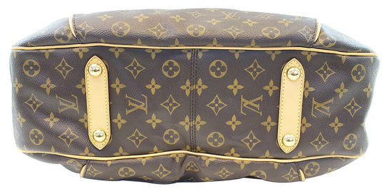 The Louis Vuitton Galliera was released in two sizes: PM and GM. The PM  pictured above measures 15 inches in length.