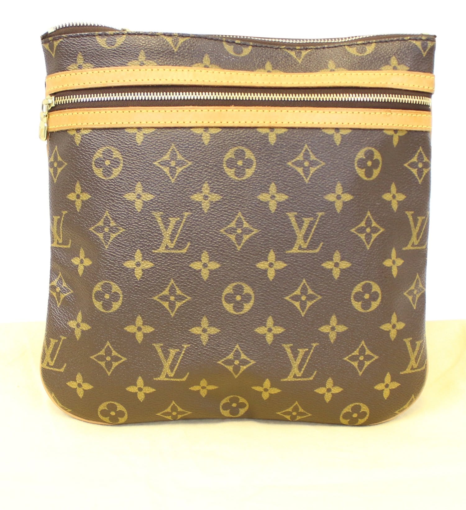 Louis-Vuitton-Monogram-Pochette-Bosphore-Shoulder-Bag-M40044 – dct