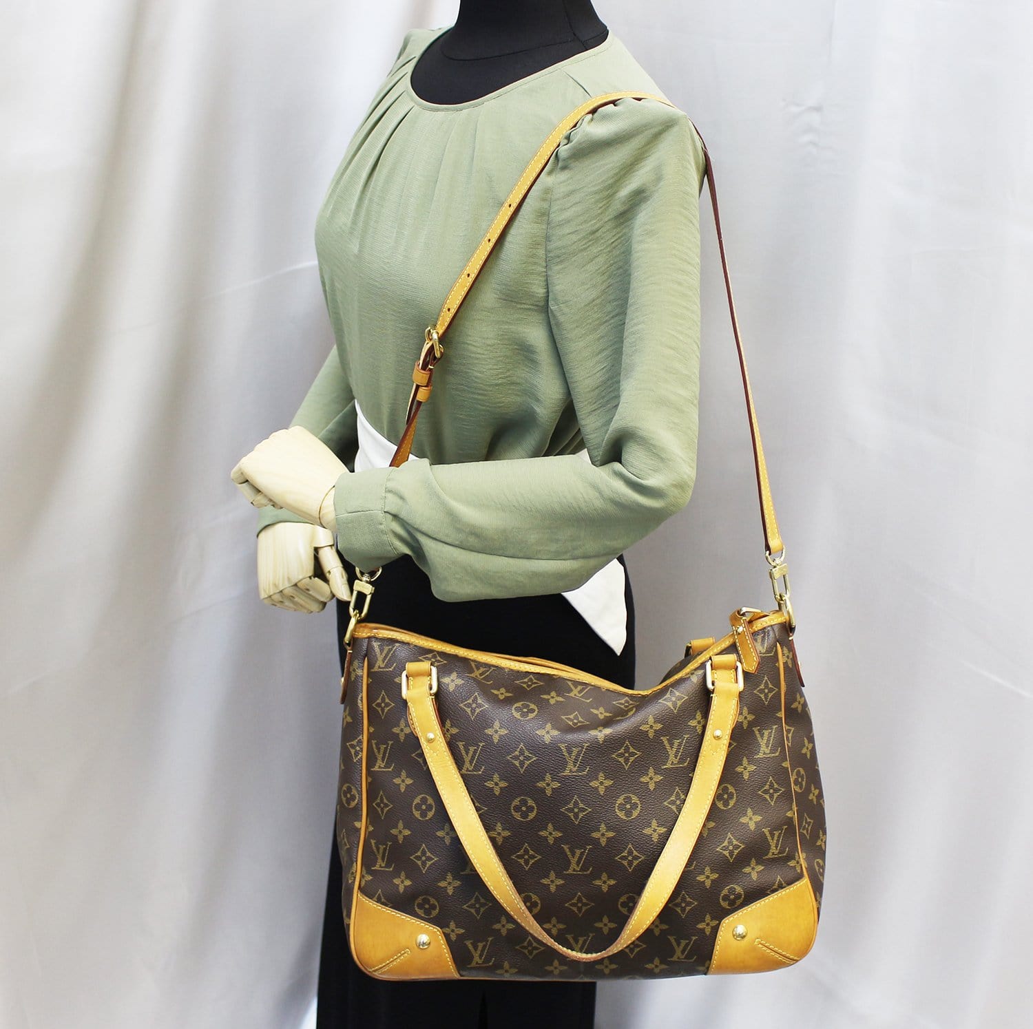 Authentic LOUIS VUITTON Monogram Canvas Estrela MM Shoulder Bag E3529