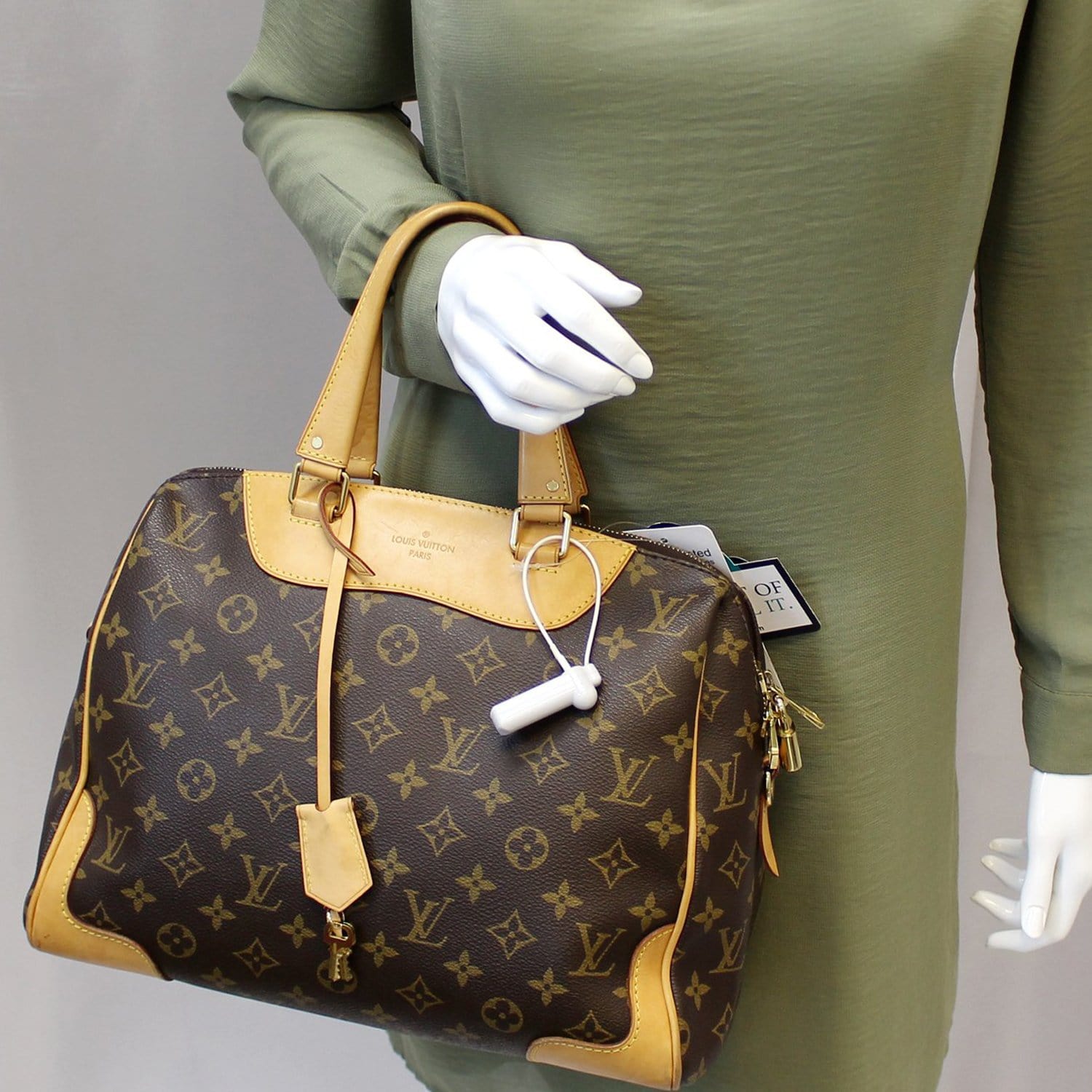 Louis Vuitton Monogram Canvas Retiro NM Shoulder Bag
