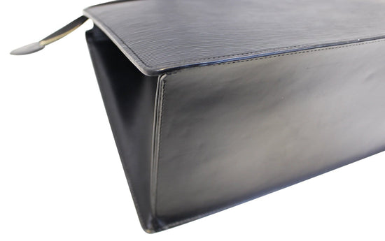 Louis Vuitton Black Epi Leather Riviera Top Handle Bag.  Luxury, Lot  #18017