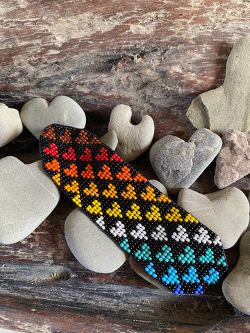 Over the rainbow hearts bracelet - Love Is Project Colombia