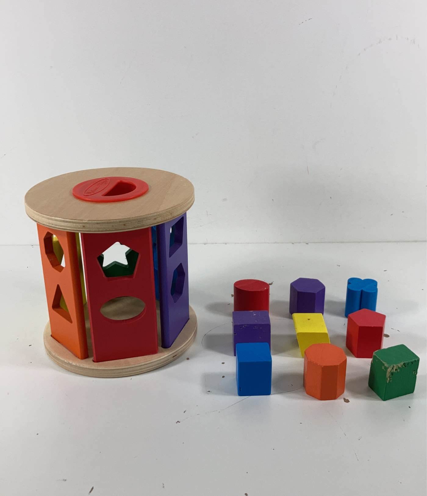  Melissa & Doug Match and Roll Shape Sorter