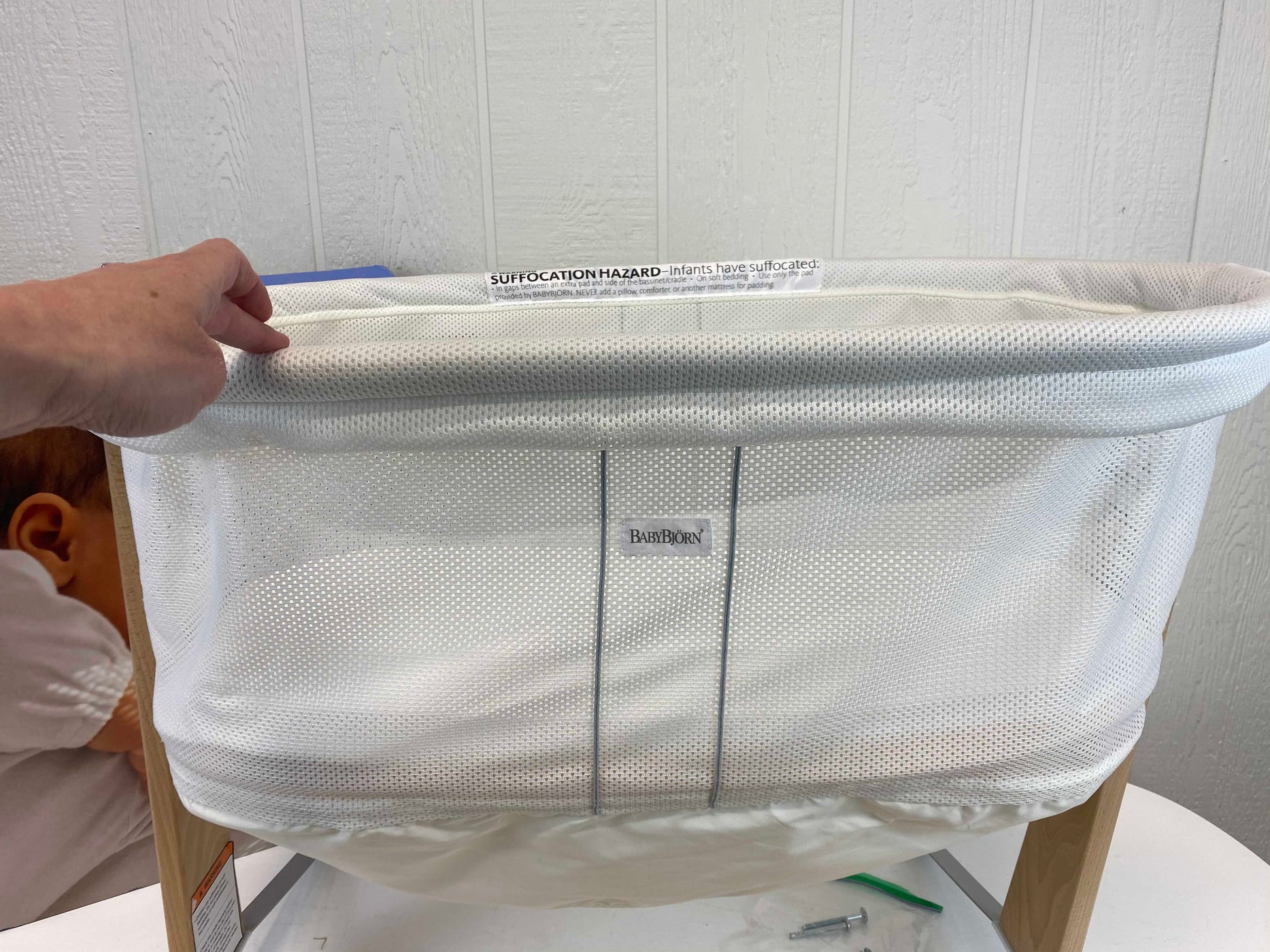 used baby bjorn bassinet