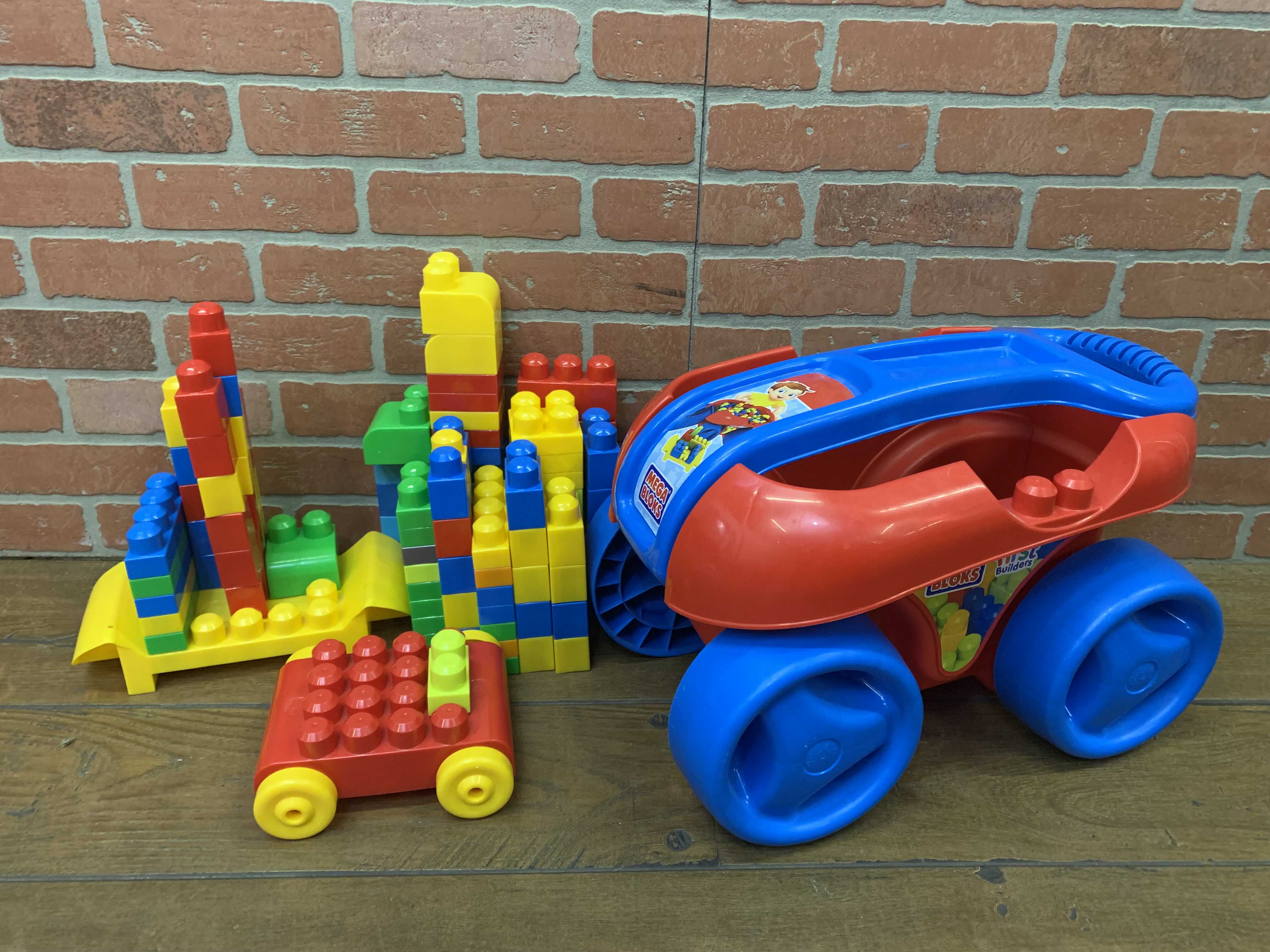 mega bloks first builders wagon