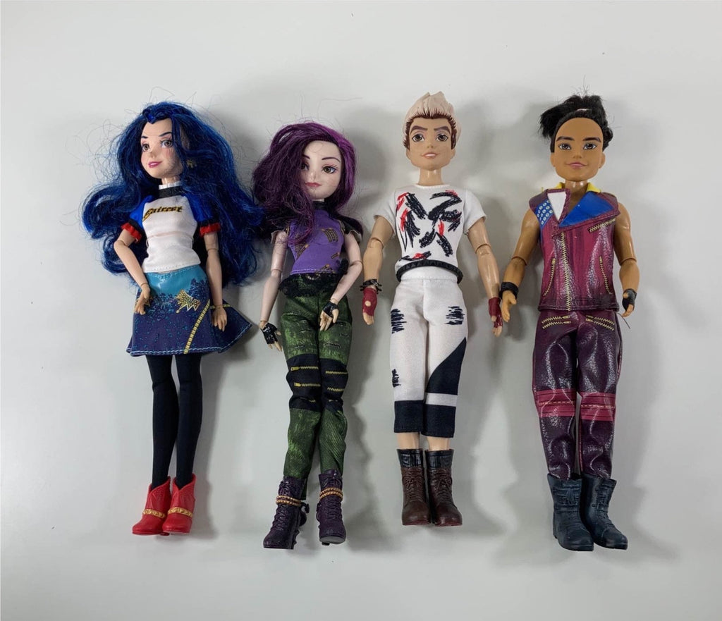 Disney Descendants Doll Set