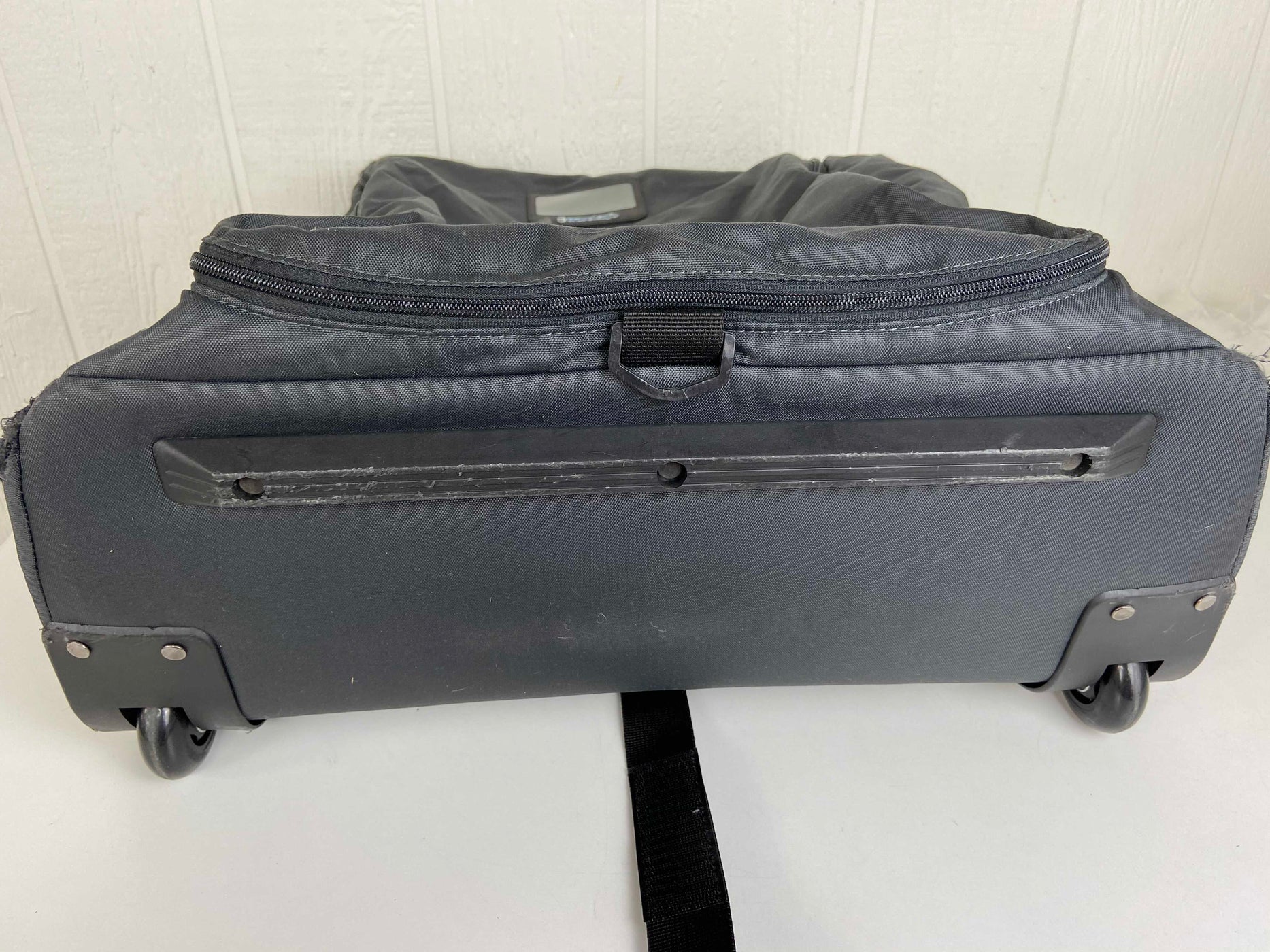 used uppababy vista travel bag