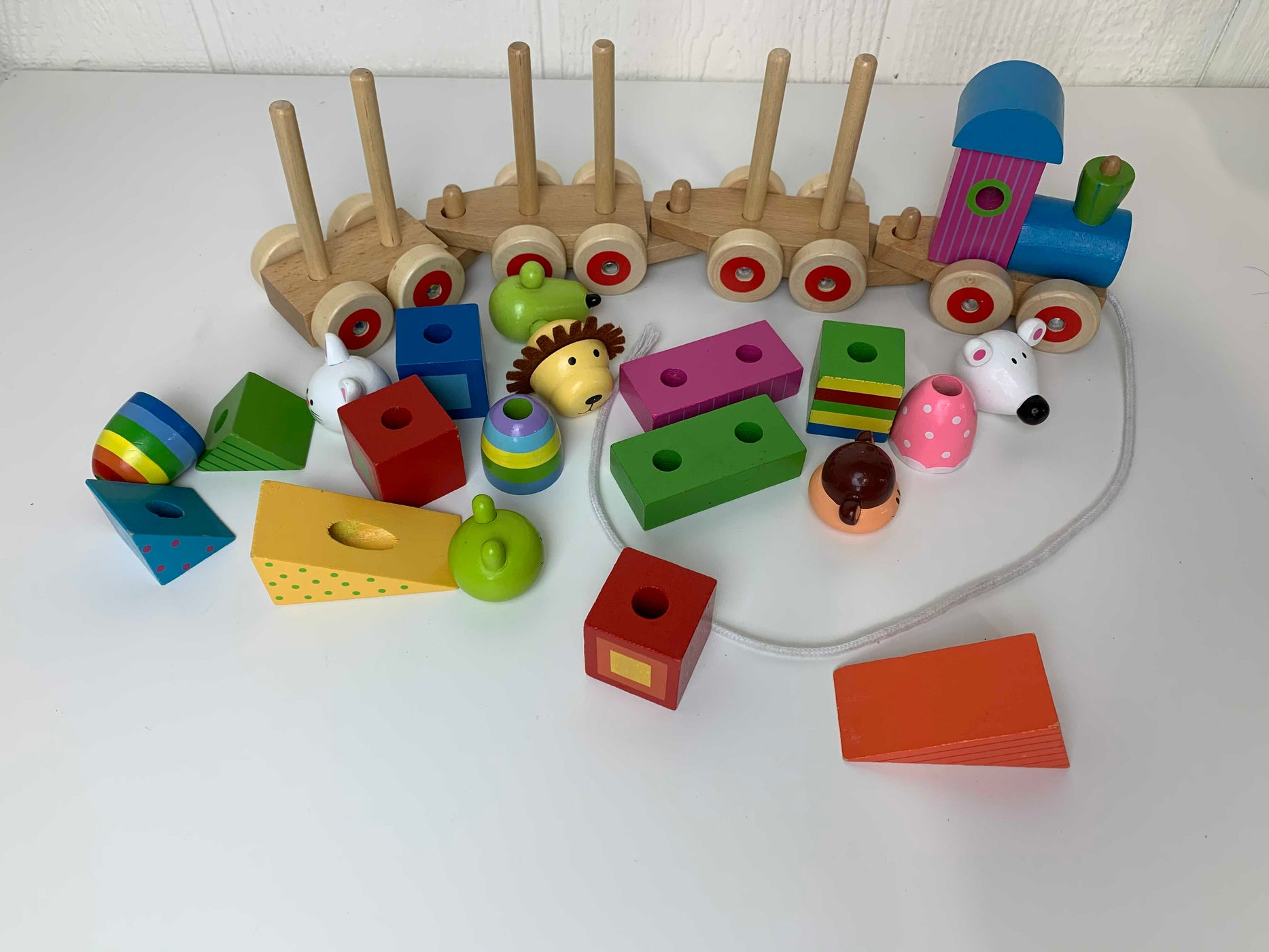 orange tree animal puzzle train