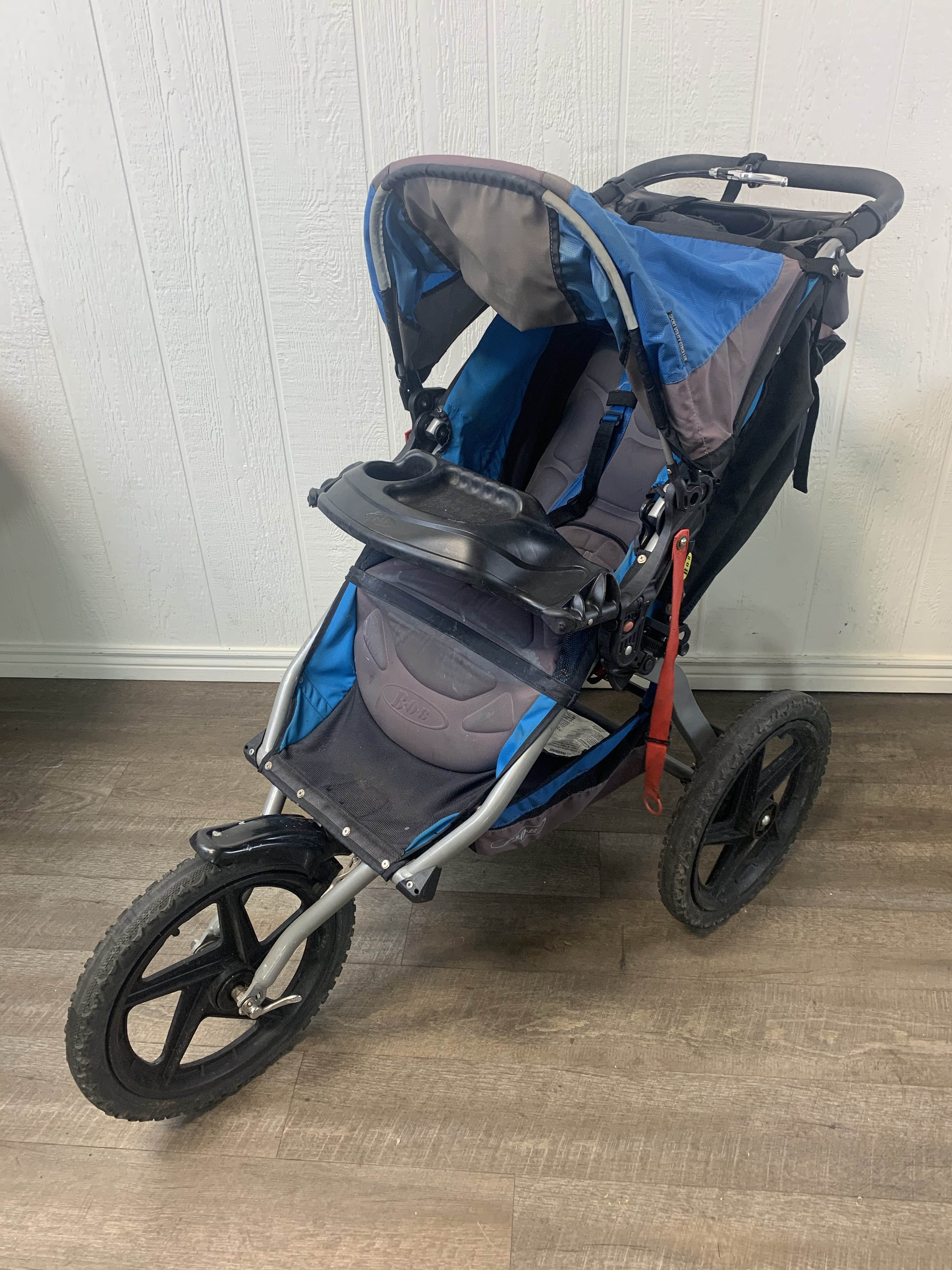 2011 bob revolution stroller