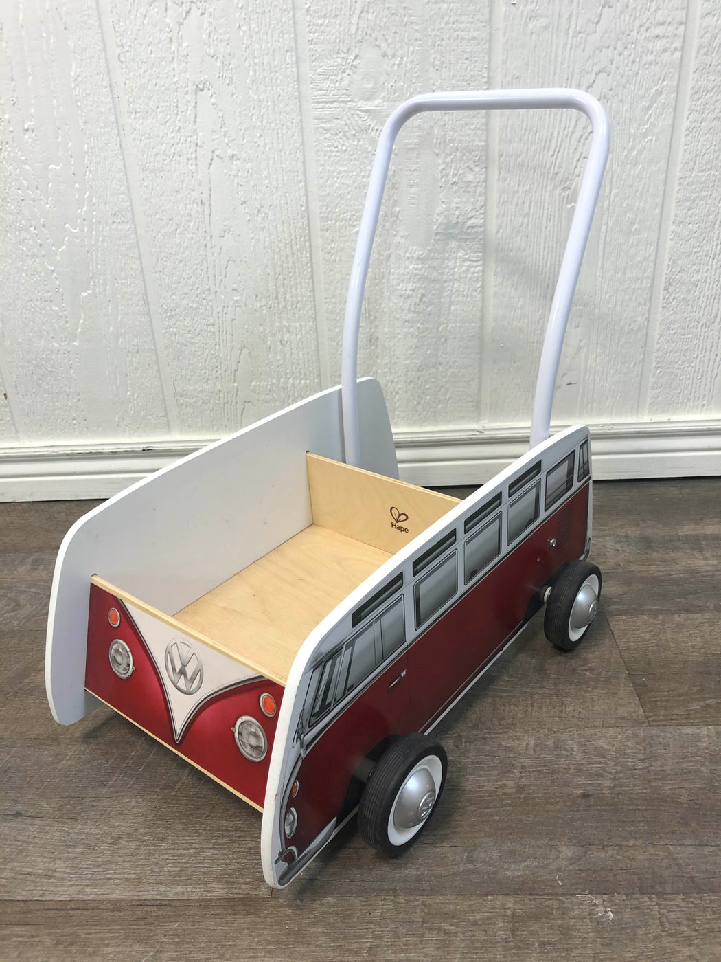 hape bus walker