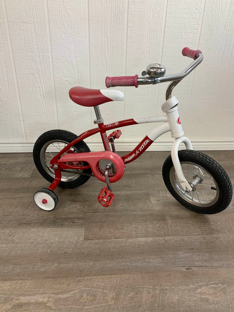 radio flyer classic cruiser tricycle