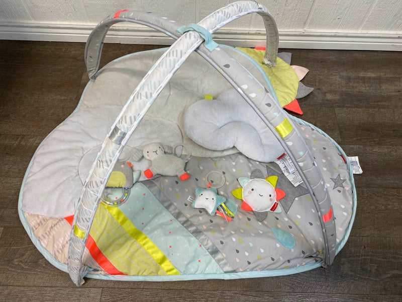 skip hop silver lining cloud gym activity mat