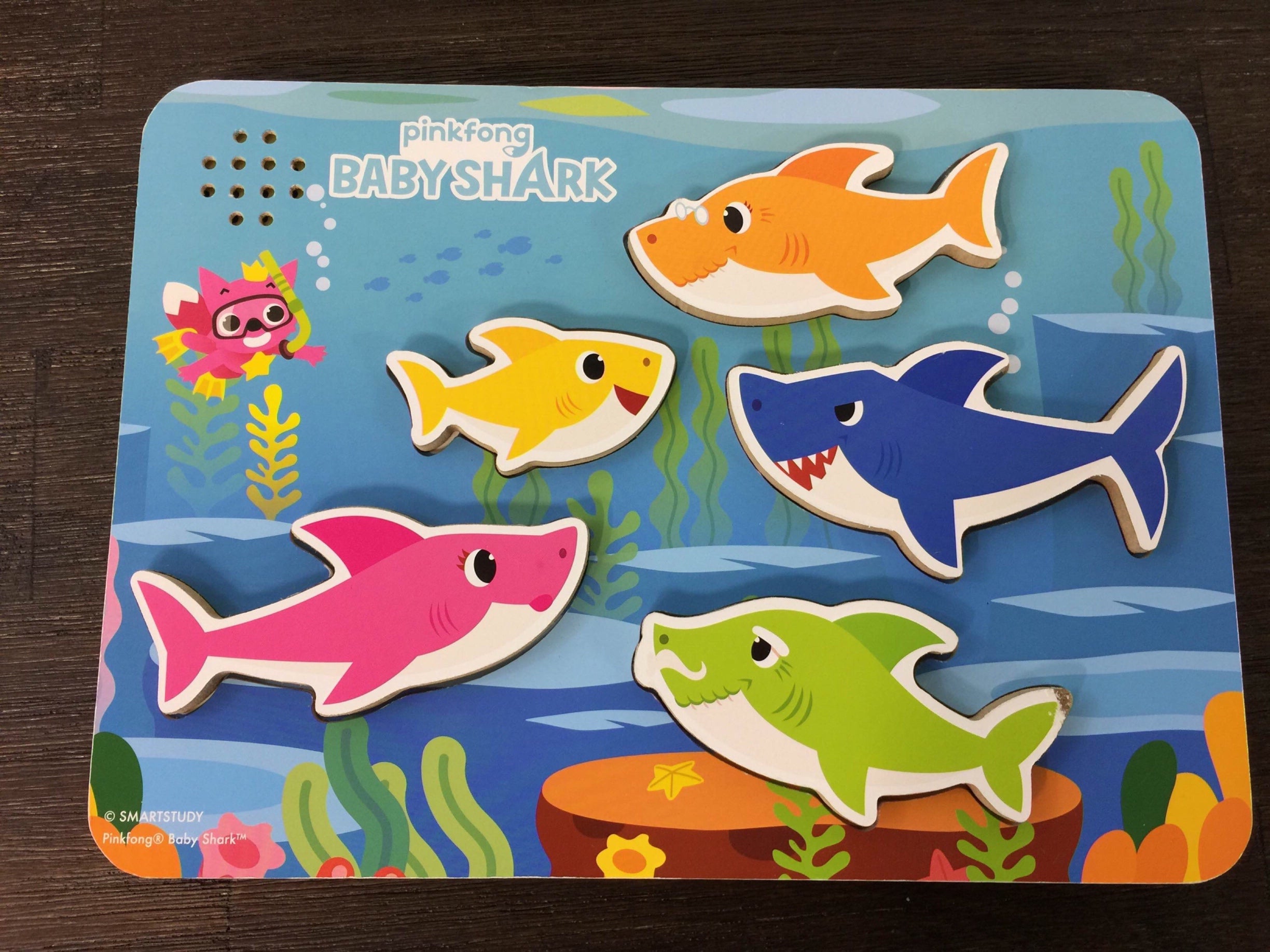 baby shark chunky wooden sound puzzle