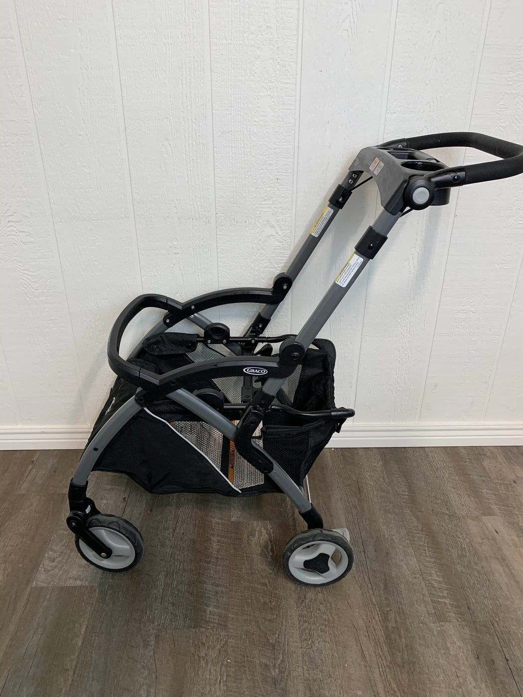 graco snugrider elite infant car seat frame stroller