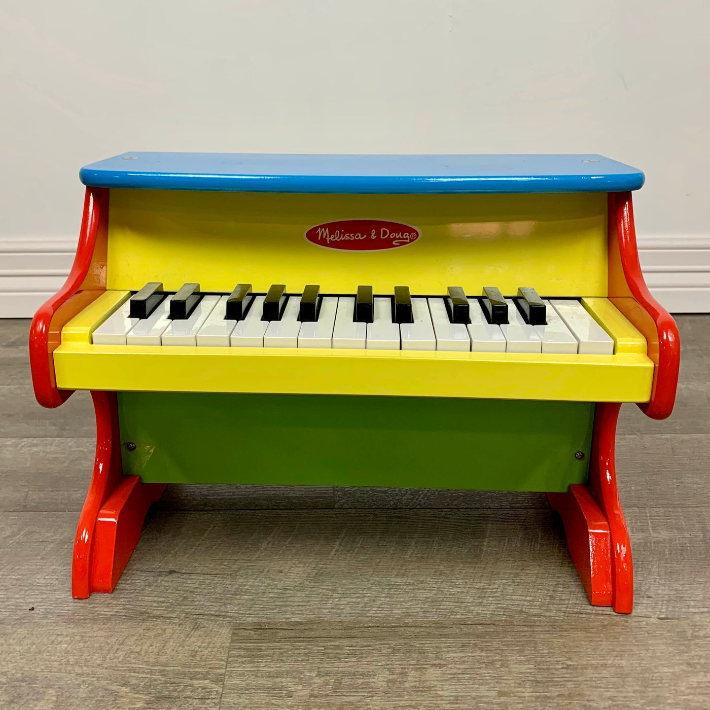 melissa and doug play piano