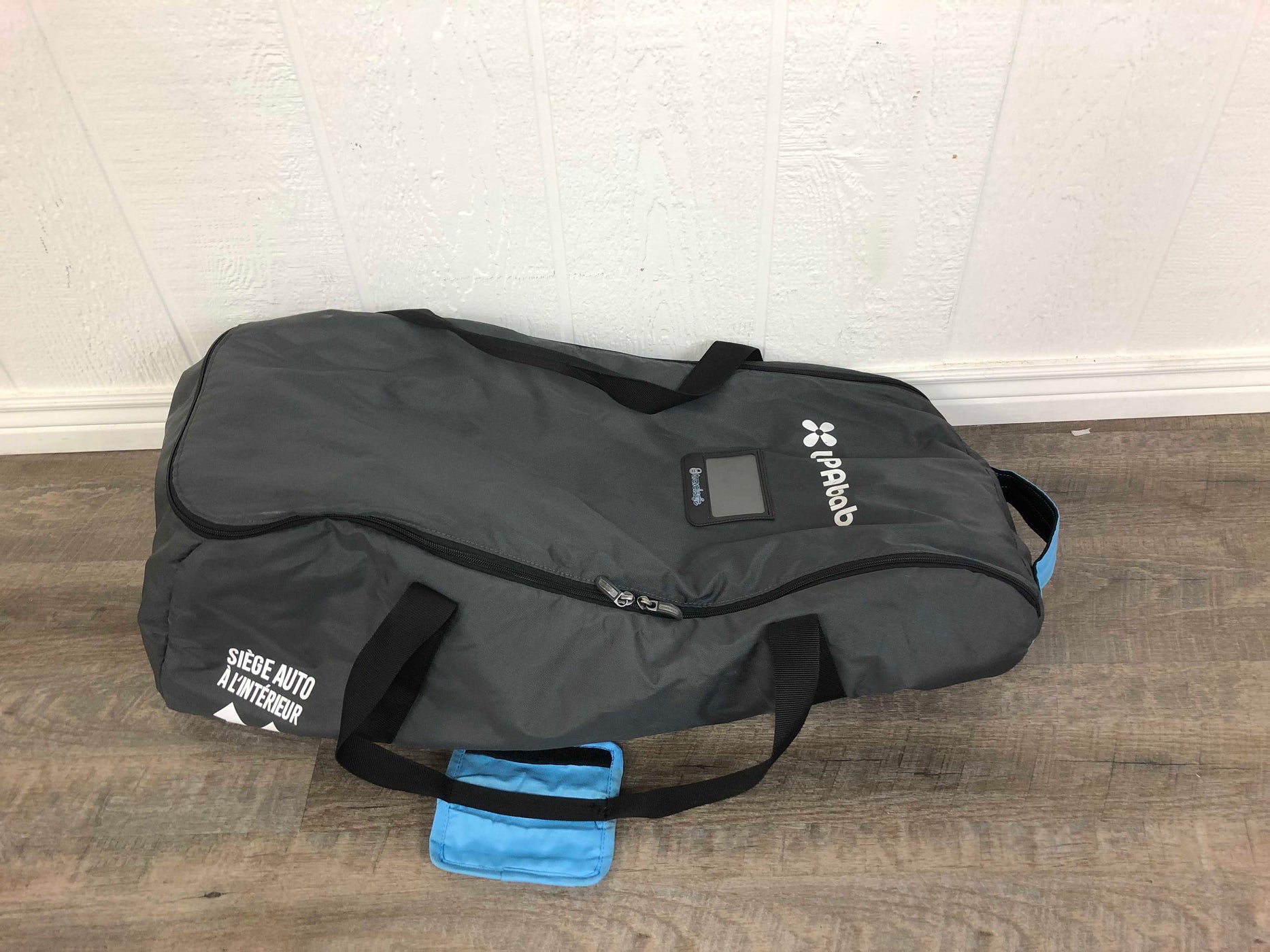 uppababy mesa travel bag used