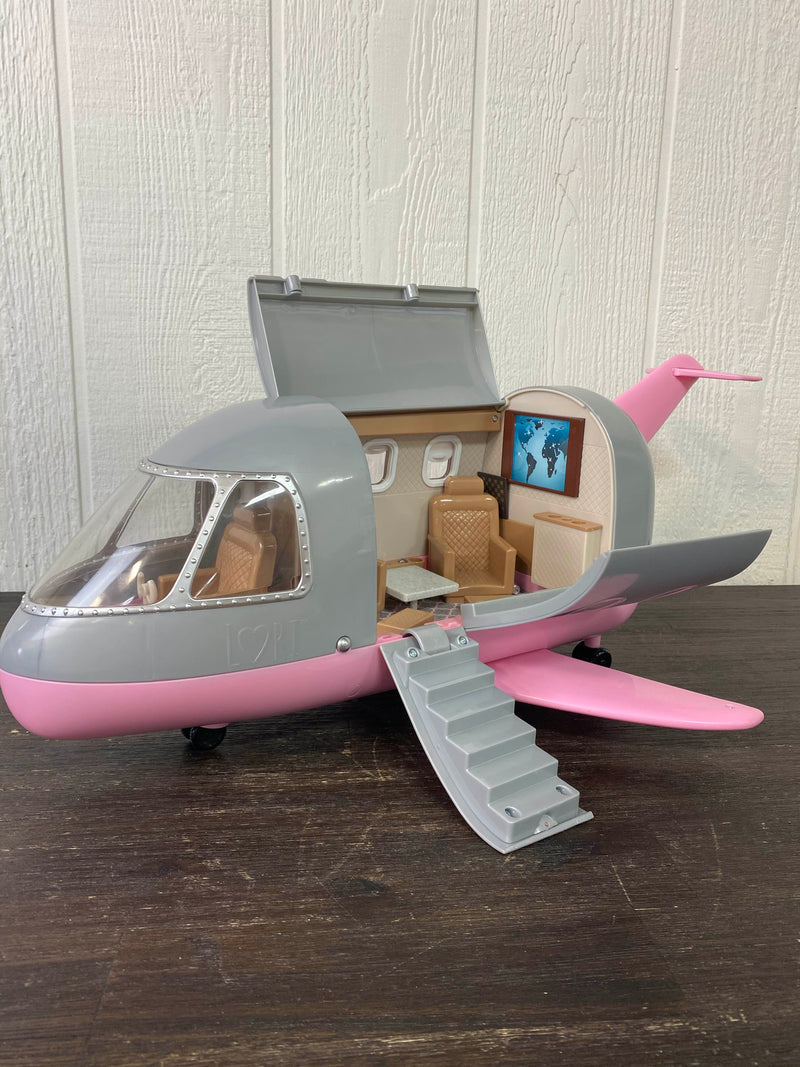 lori luxury jet