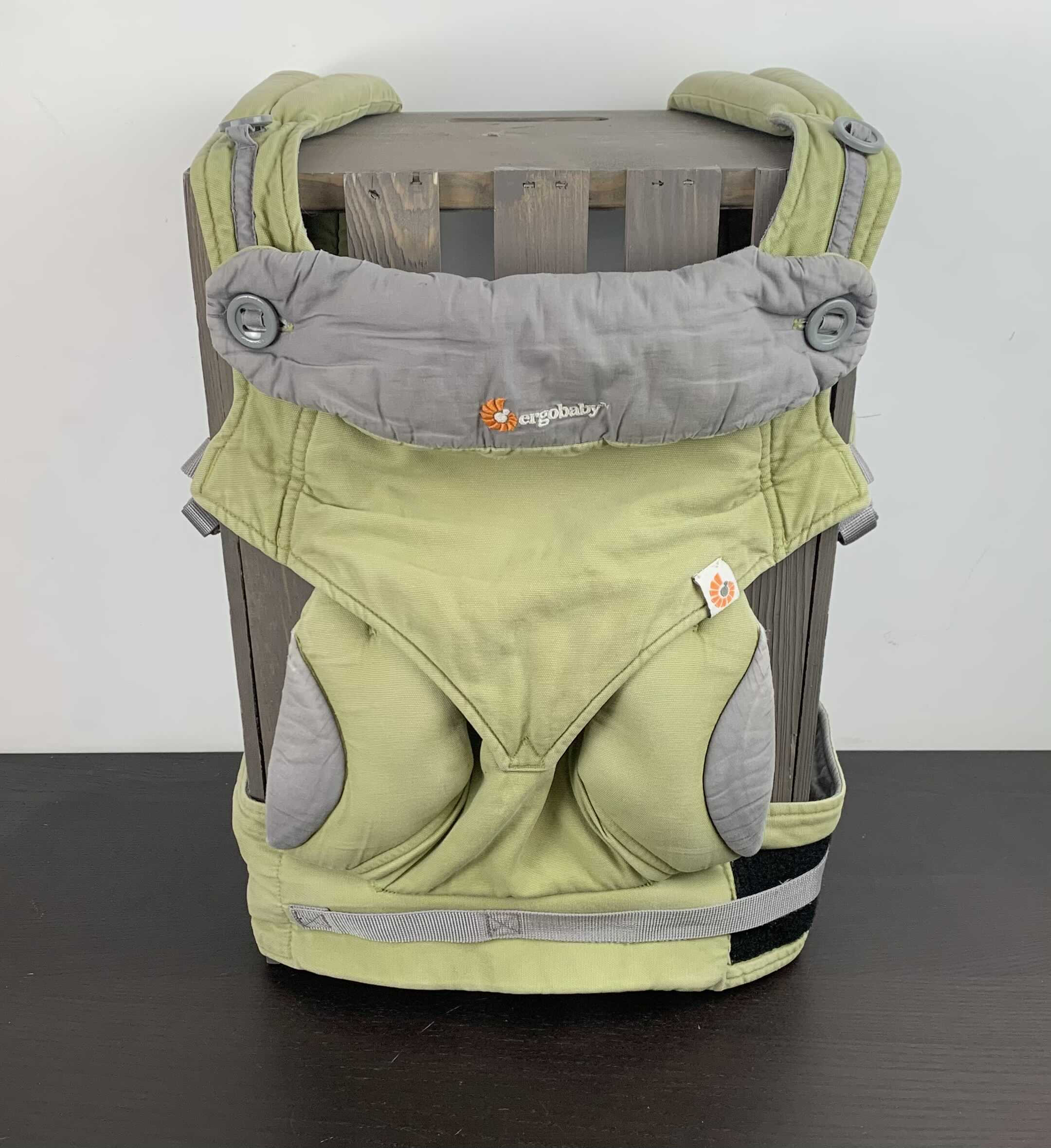 ergobaby four position 360 baby carrier green