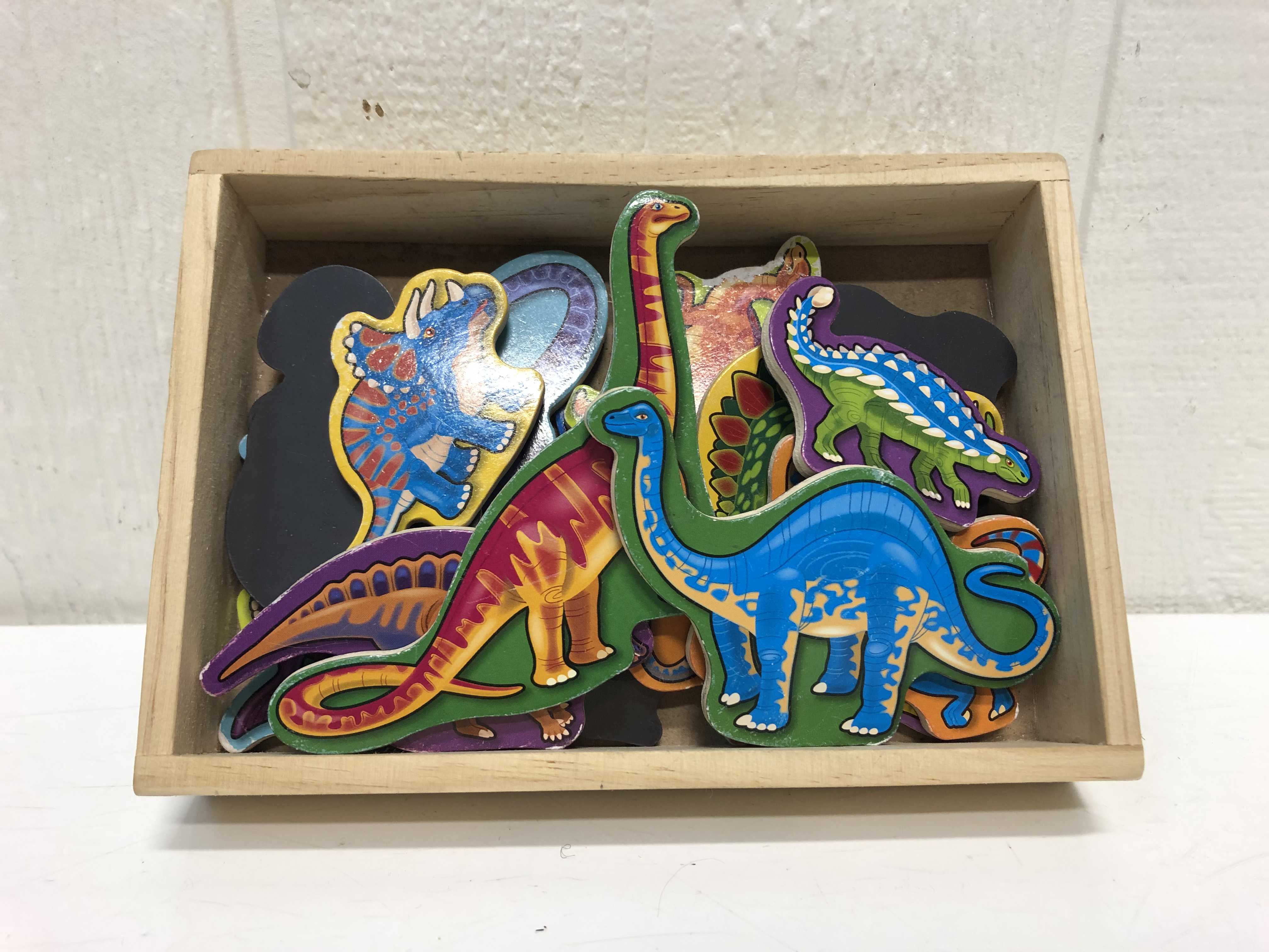 melissa and doug magnetic dinosaurs