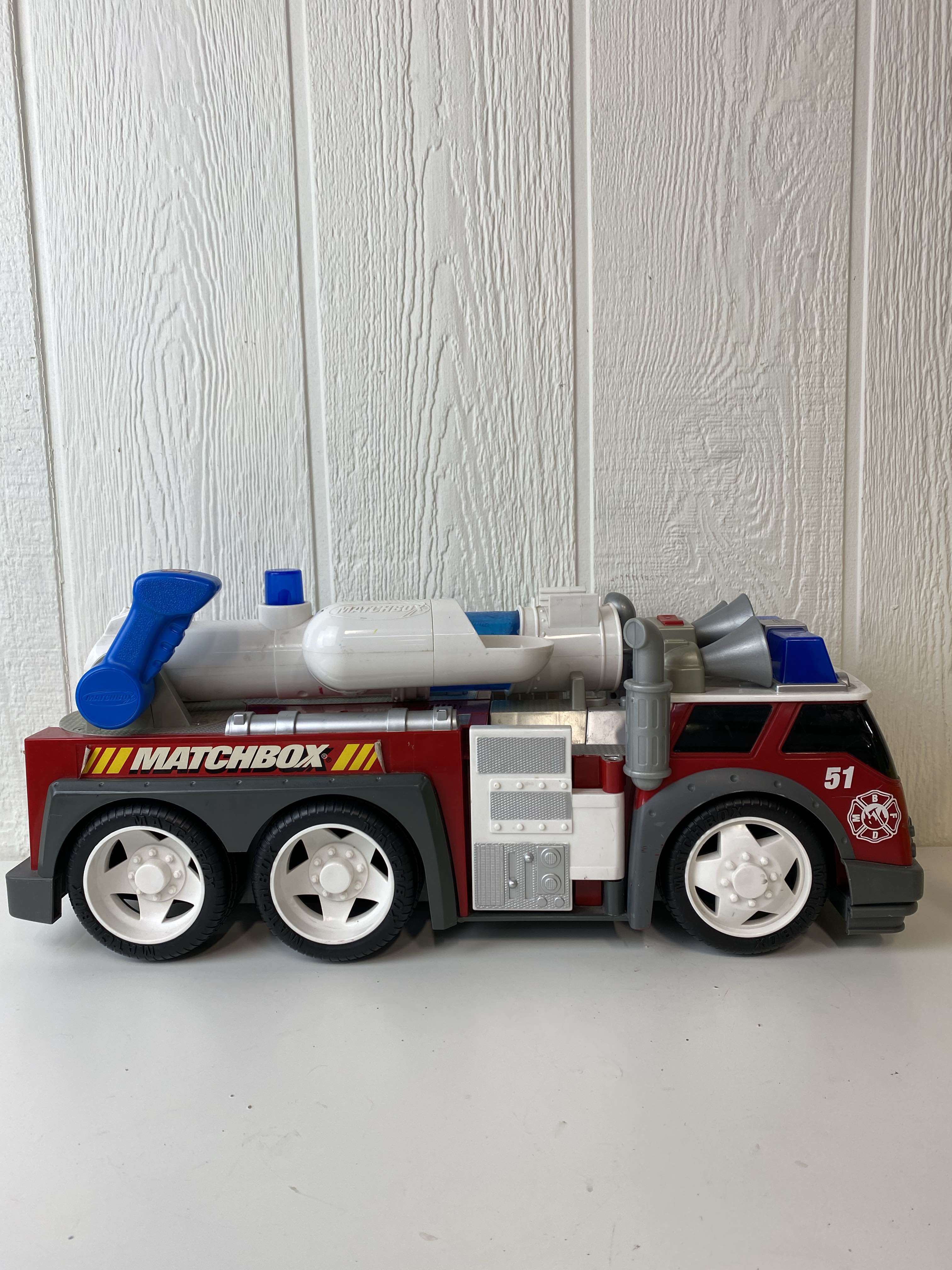 matchbox fire blast fire truck