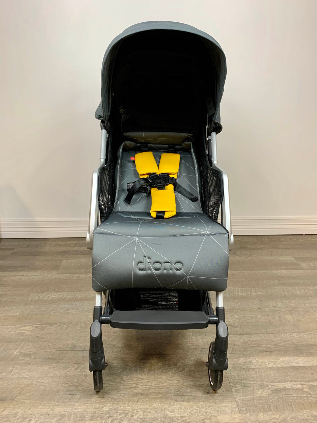 diono traverze travel stroller