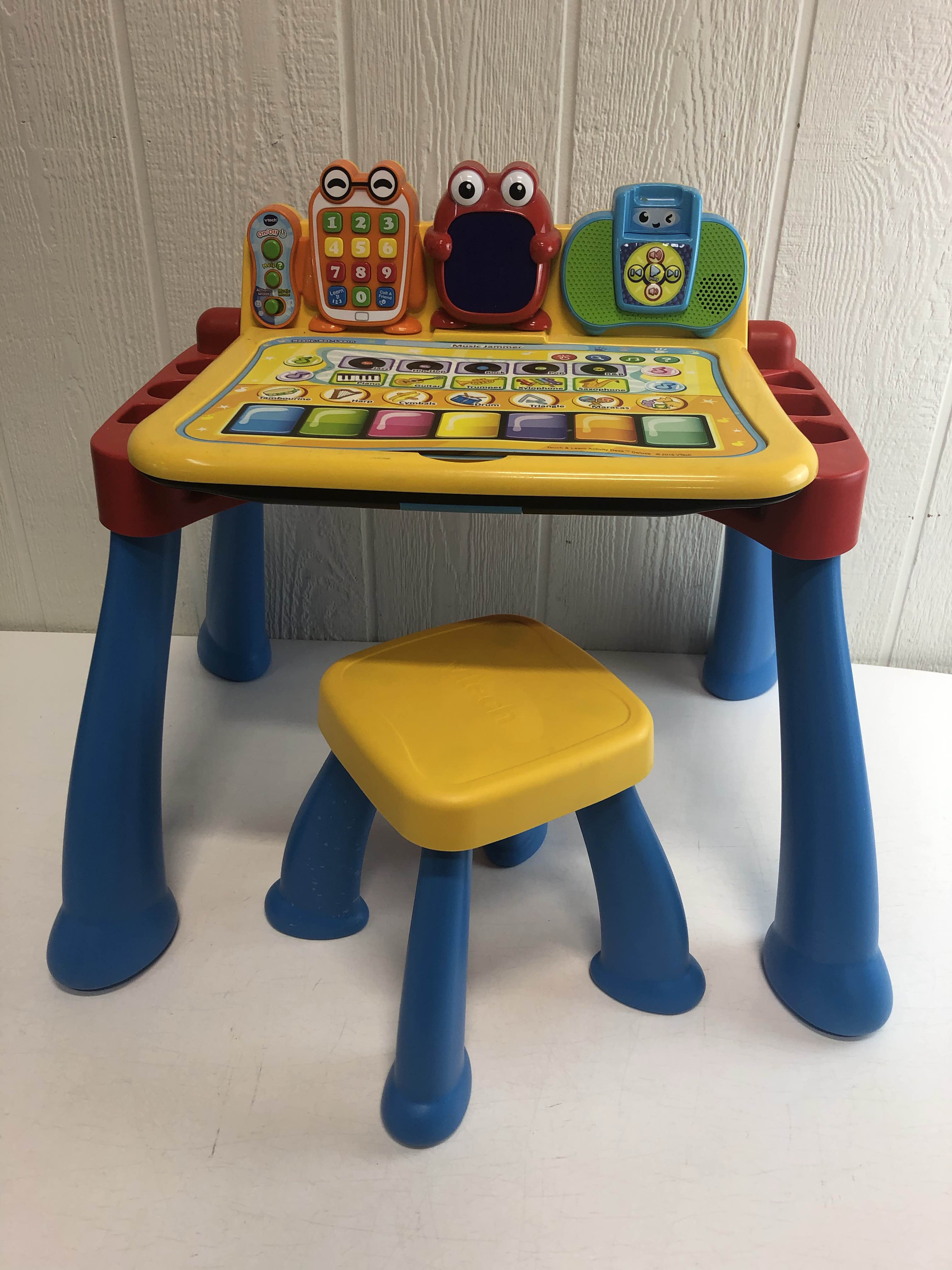 touch and play activity desk