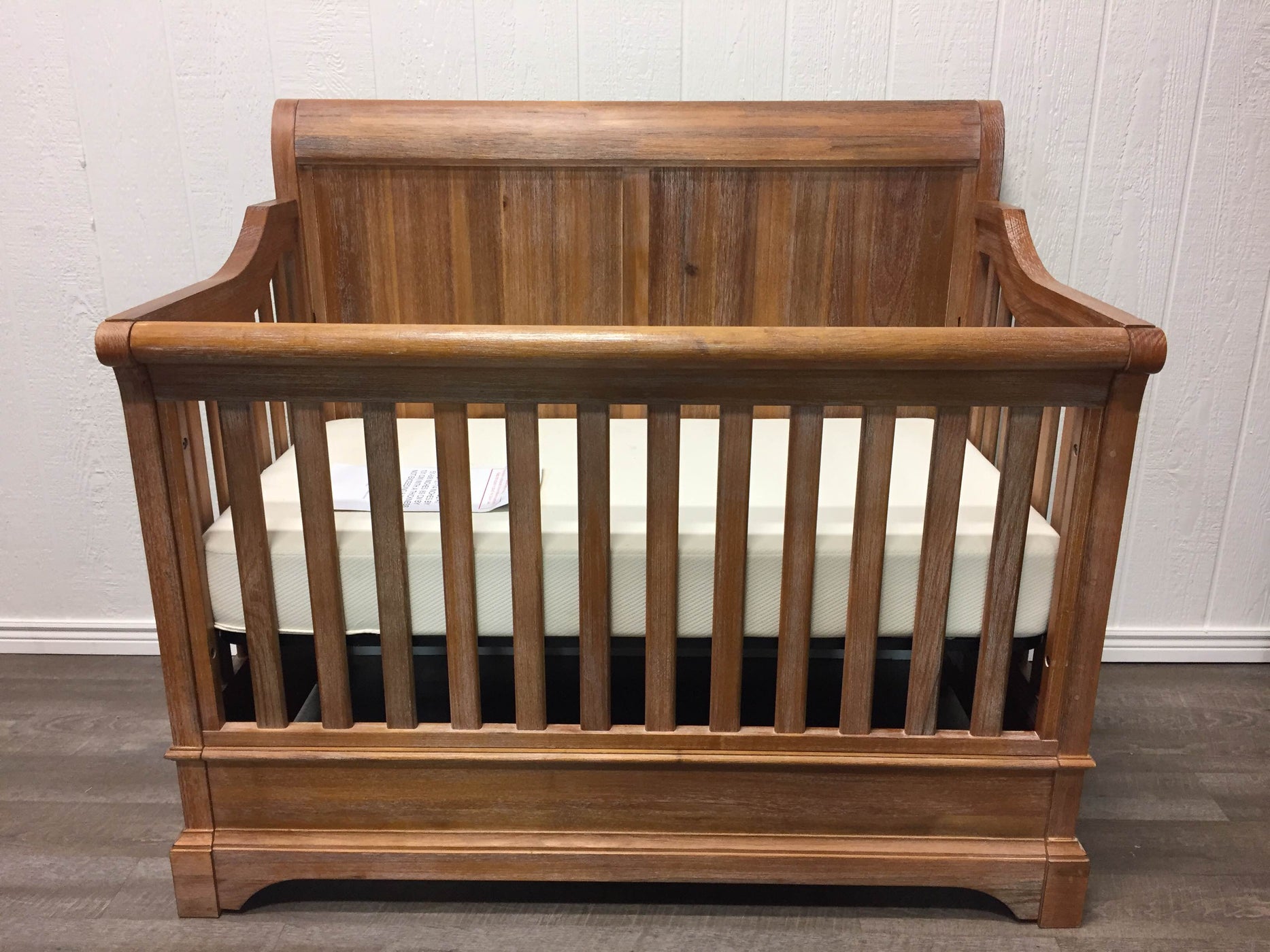 Bertini Baby Pembrooke Nursery Furniture Set
