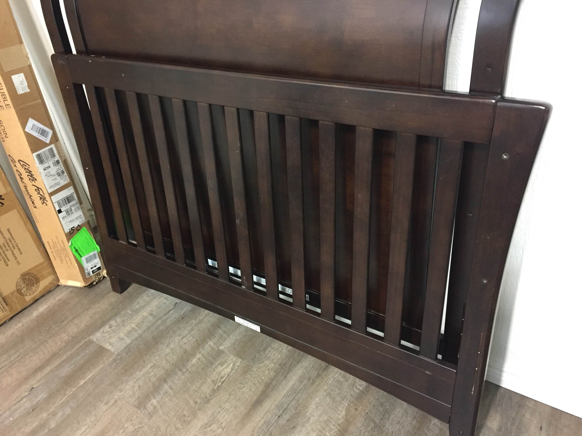 Simmons Kids Adele Lifetime 4 In 1 Crib With Toddler And Daybed Conver