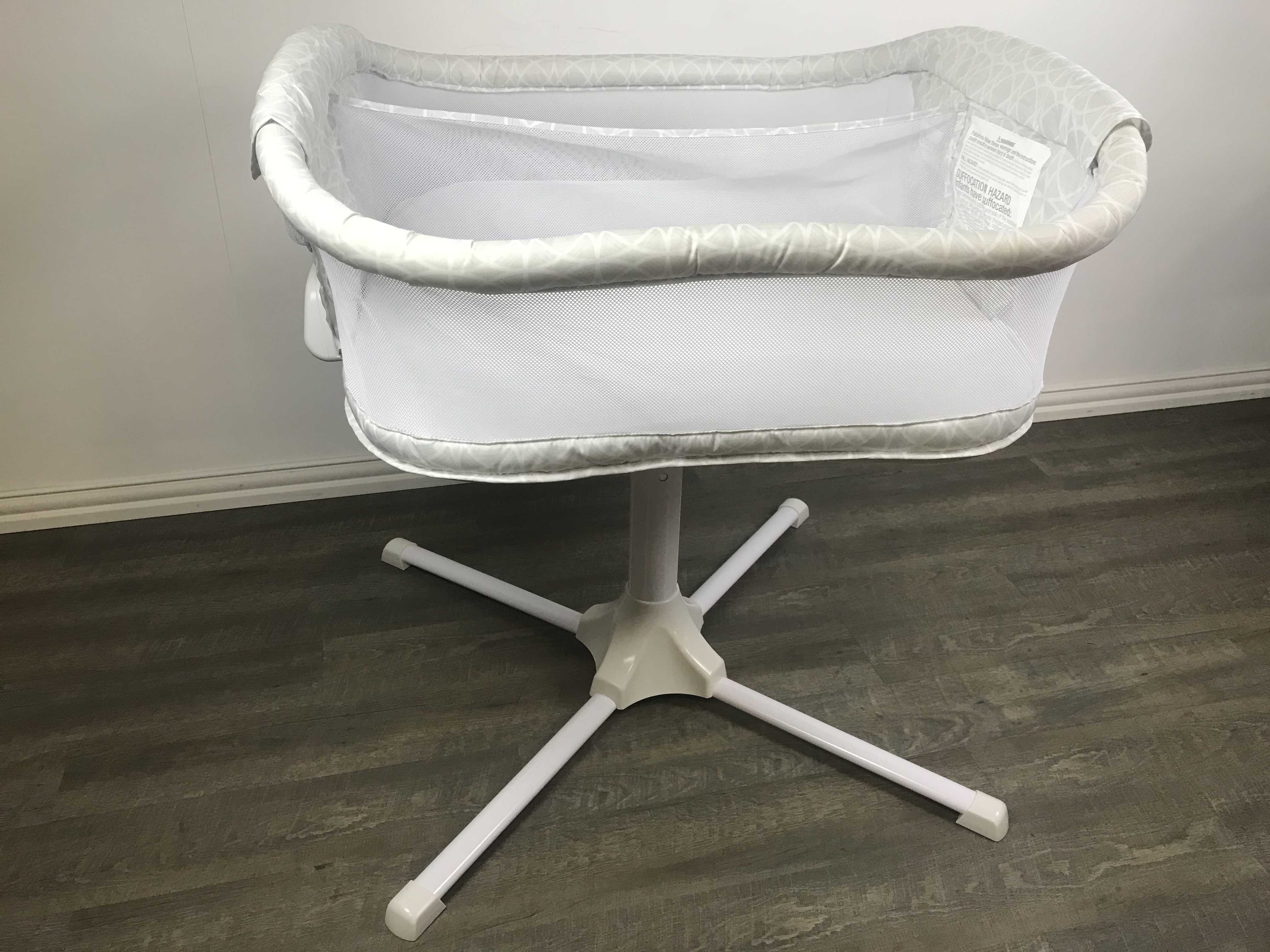 halo twin bassinet used