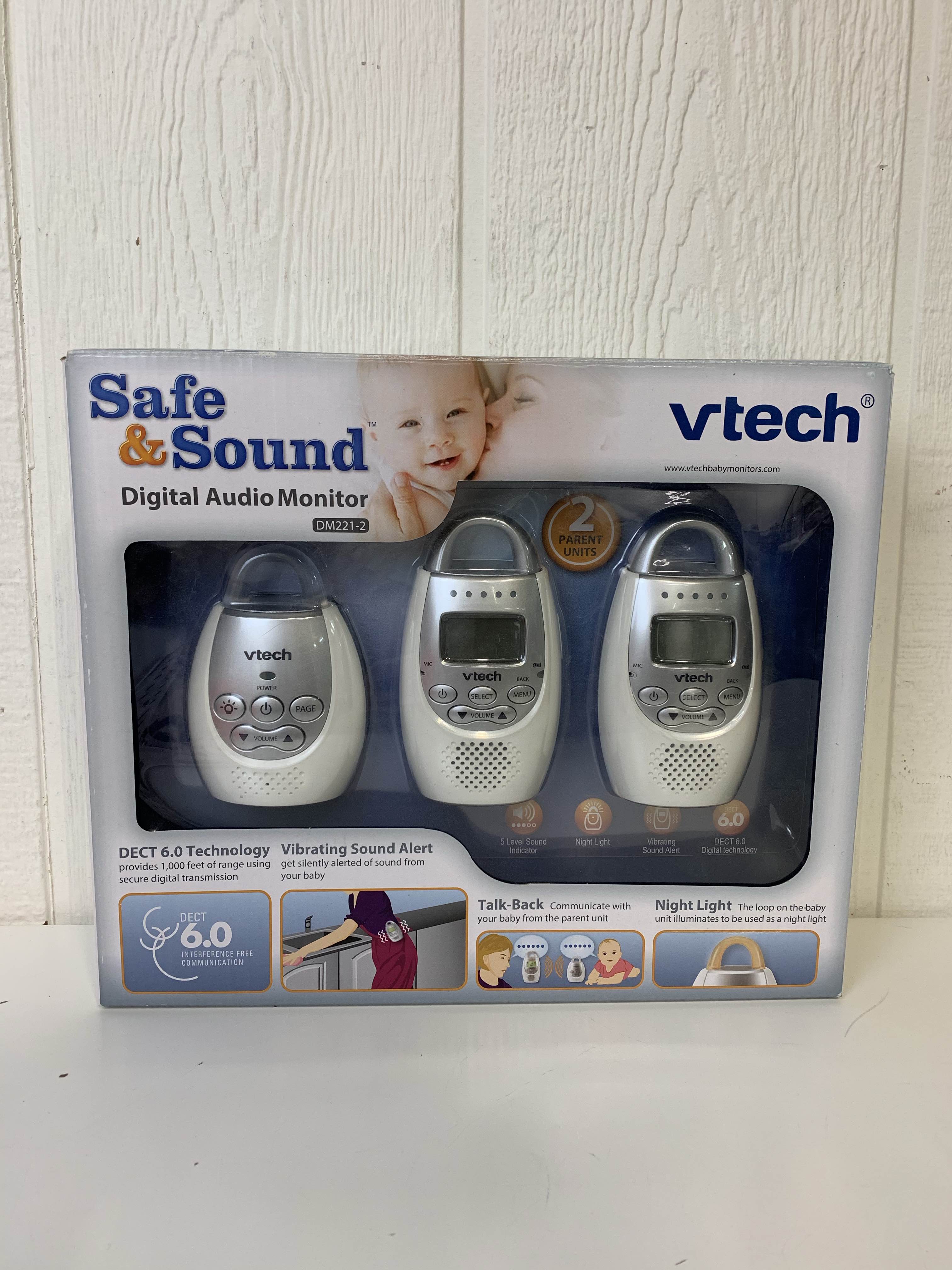 vtech digital audio monitor with 2 parent units