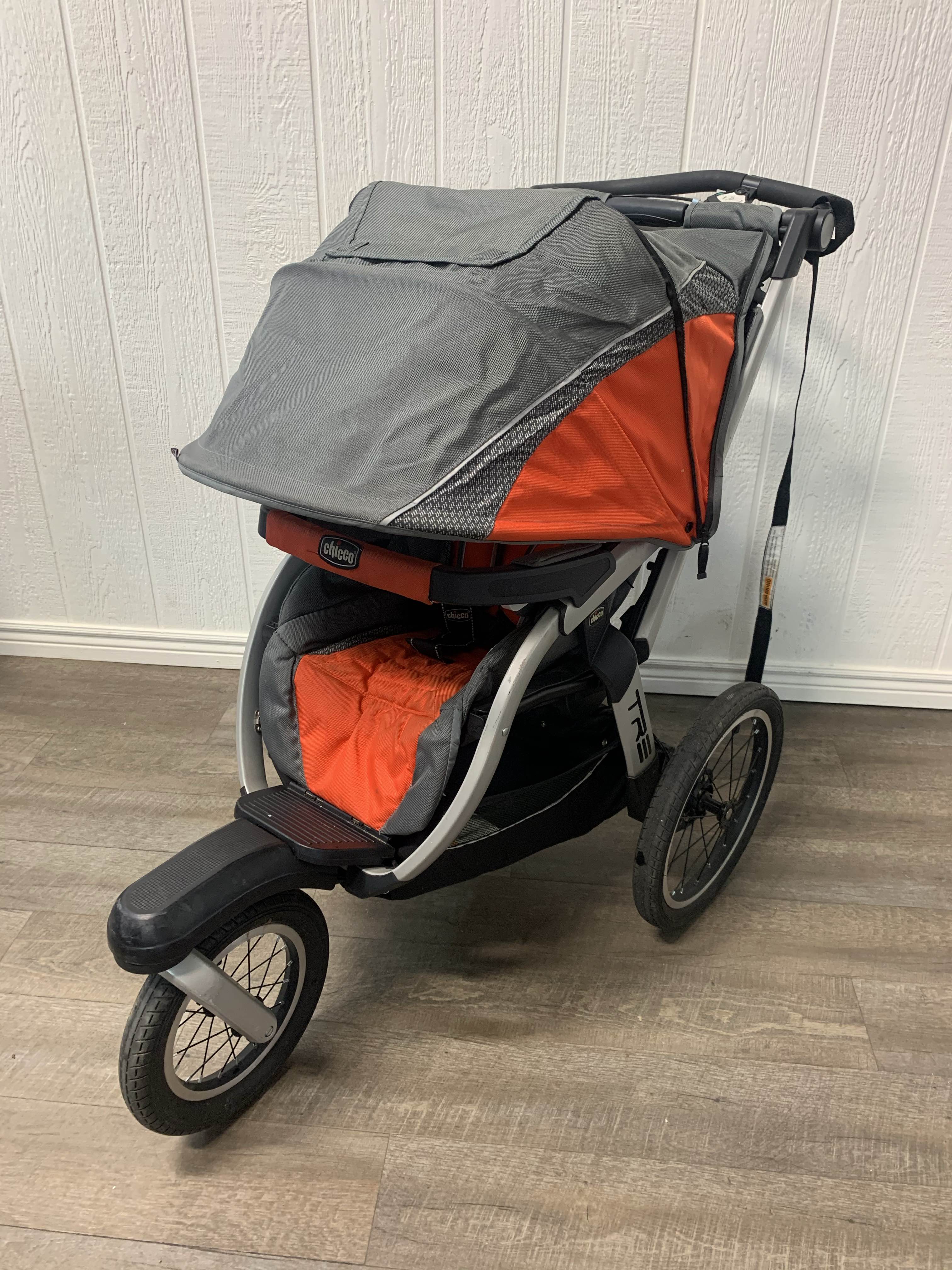 chicco three wheel stroller