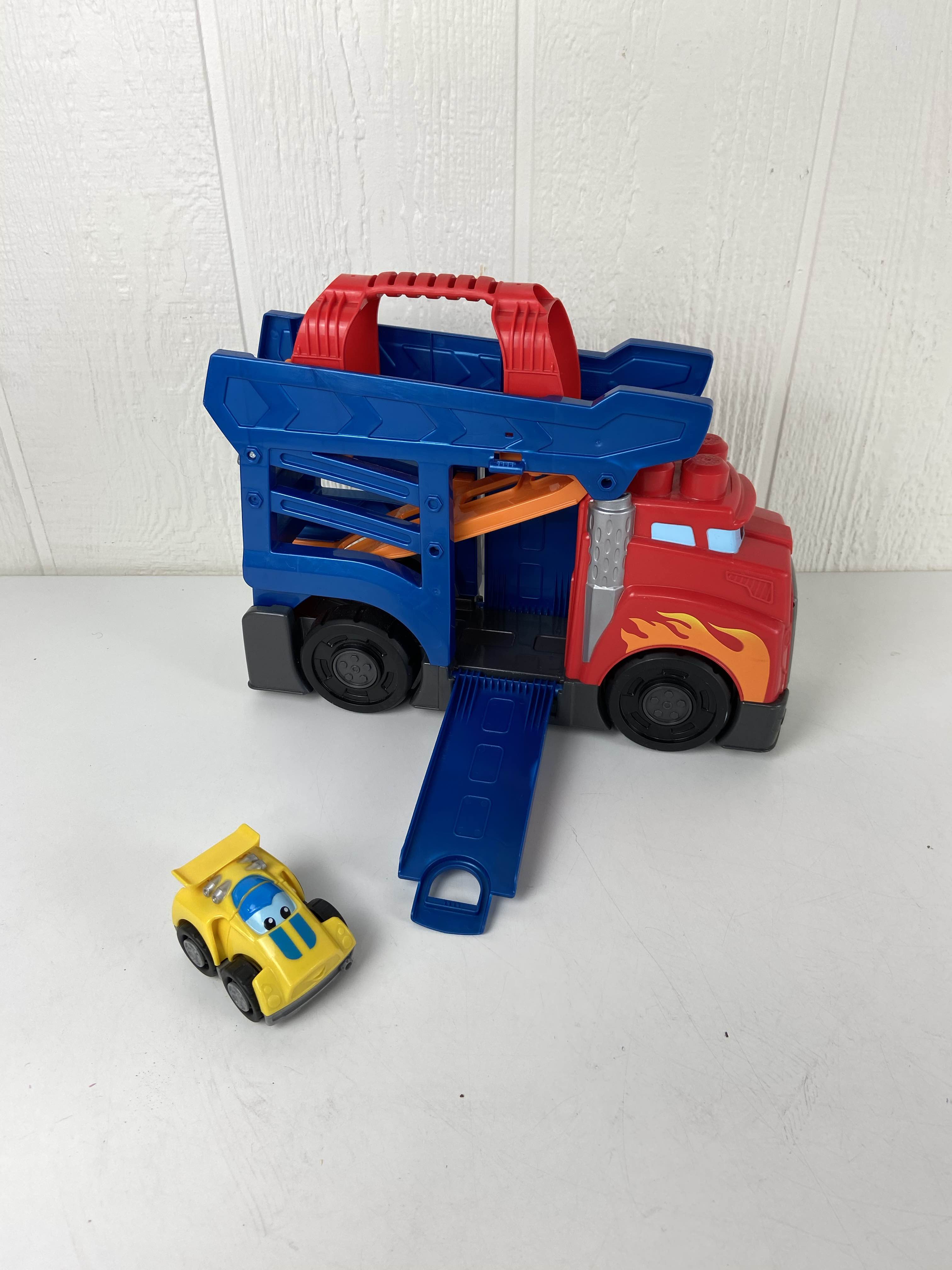 mega bloks first builders fast tracks racing rig