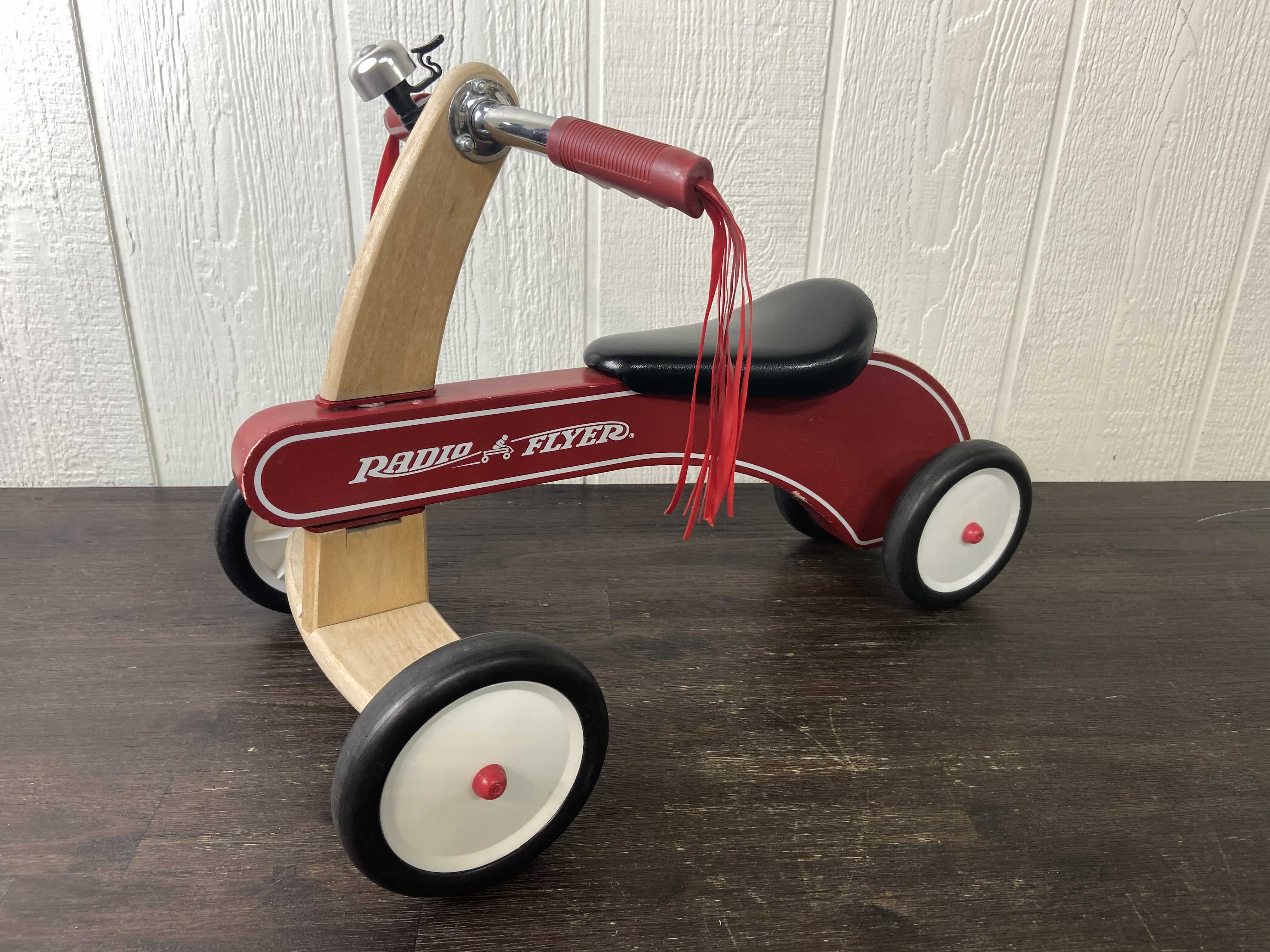 radio flyer classic trike