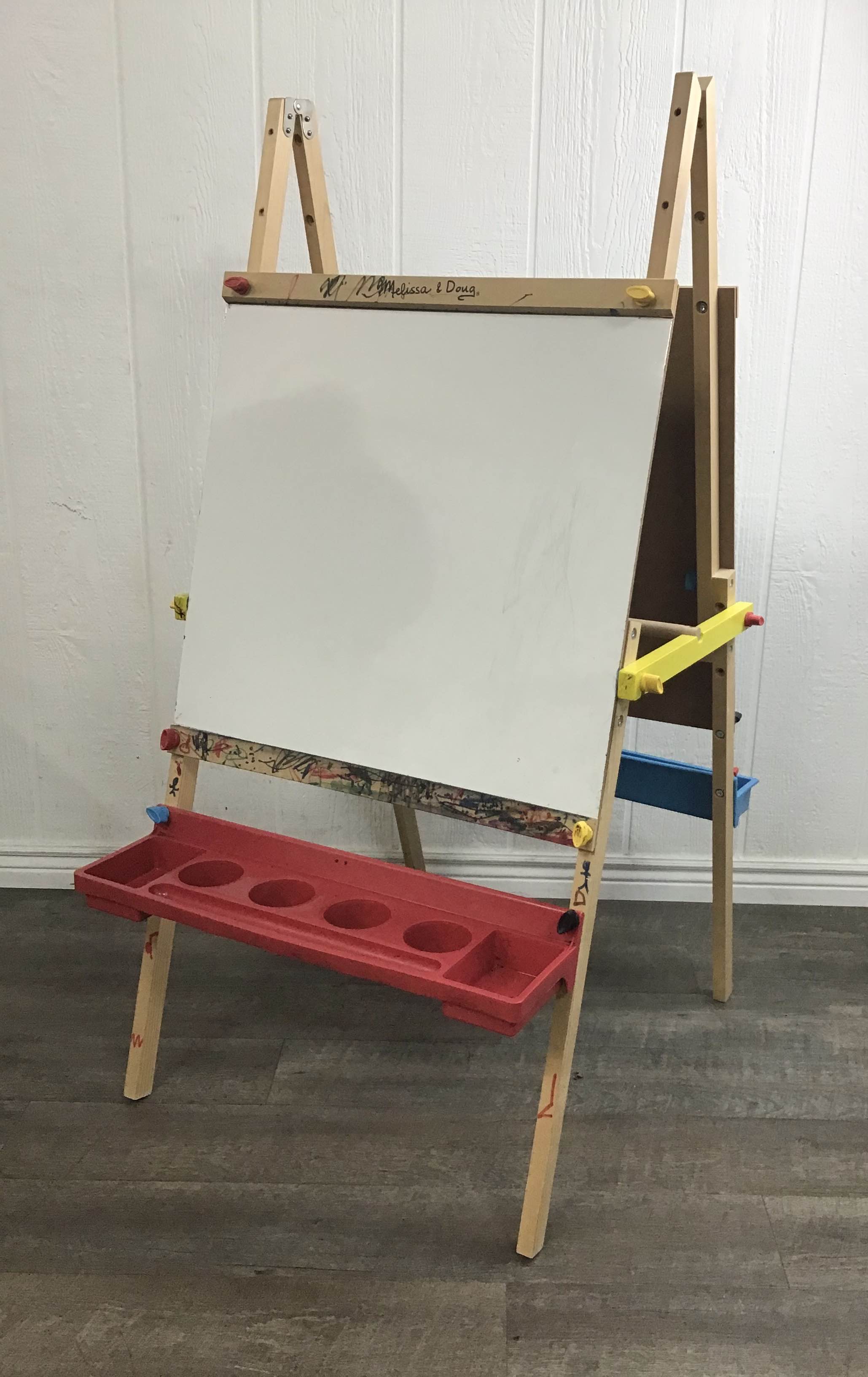 melissa & doug deluxe art easel