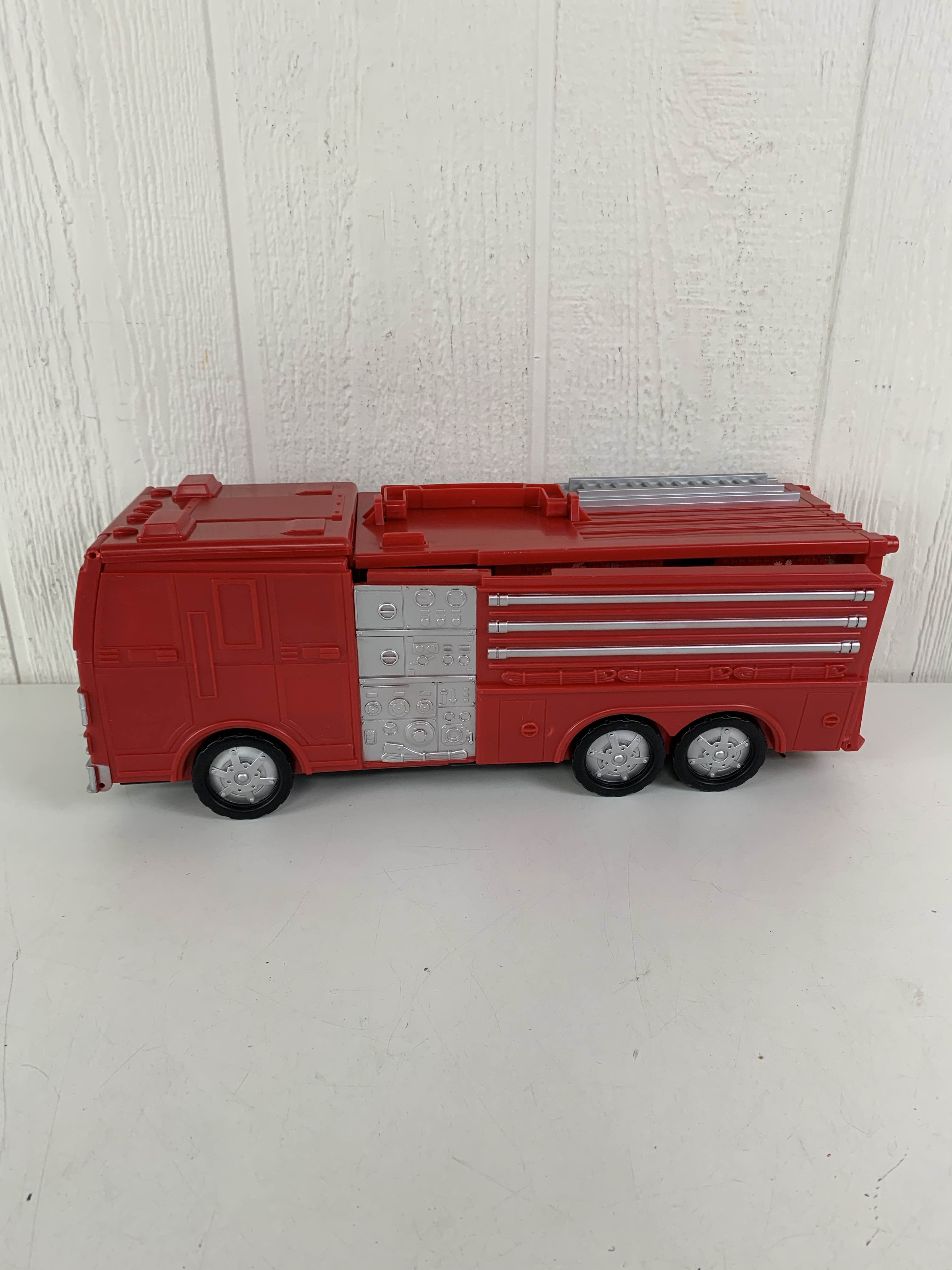 foldout fire station playset