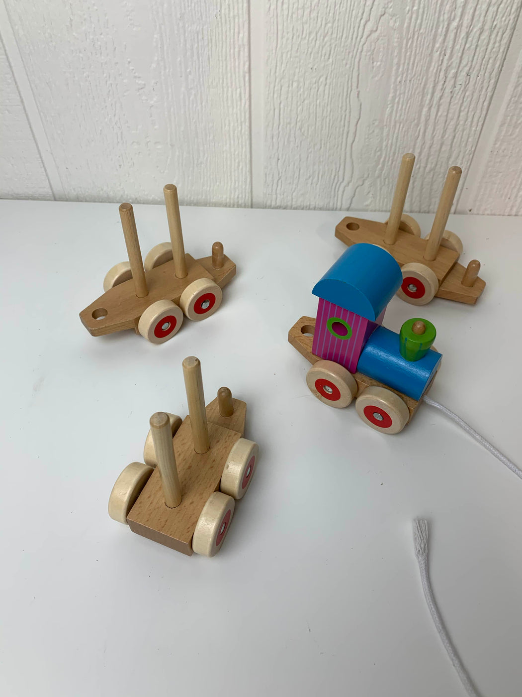 animal puzzle train