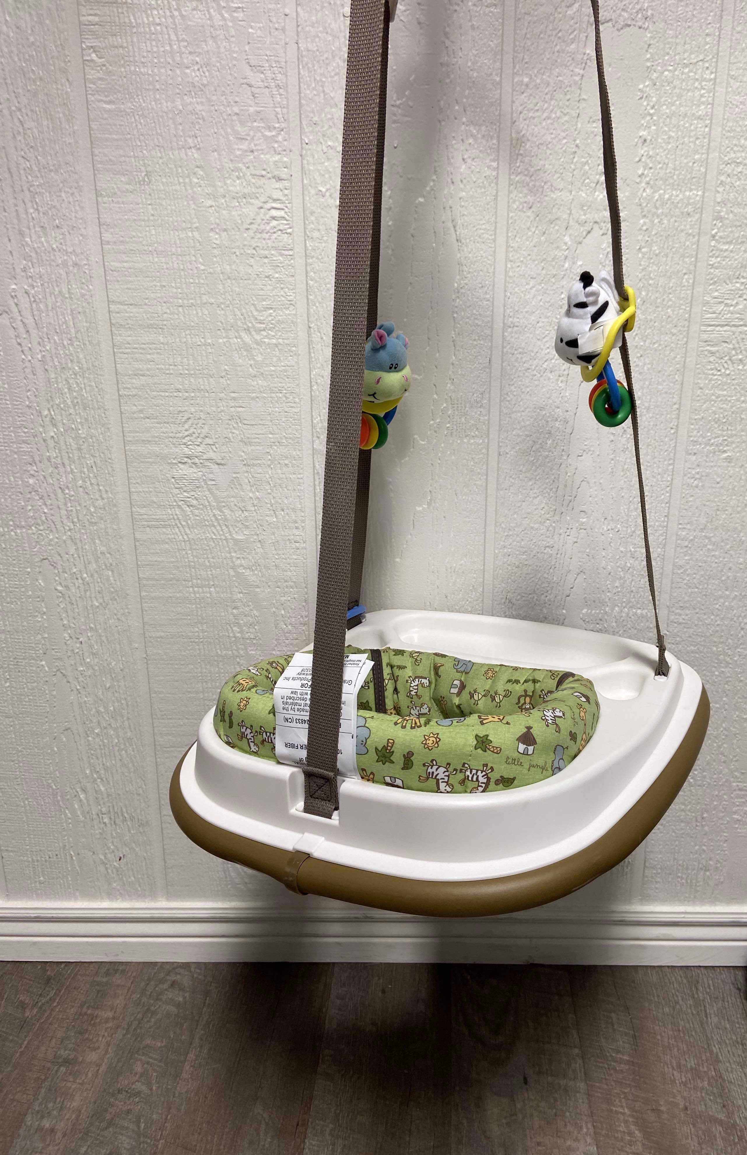 graco door swing