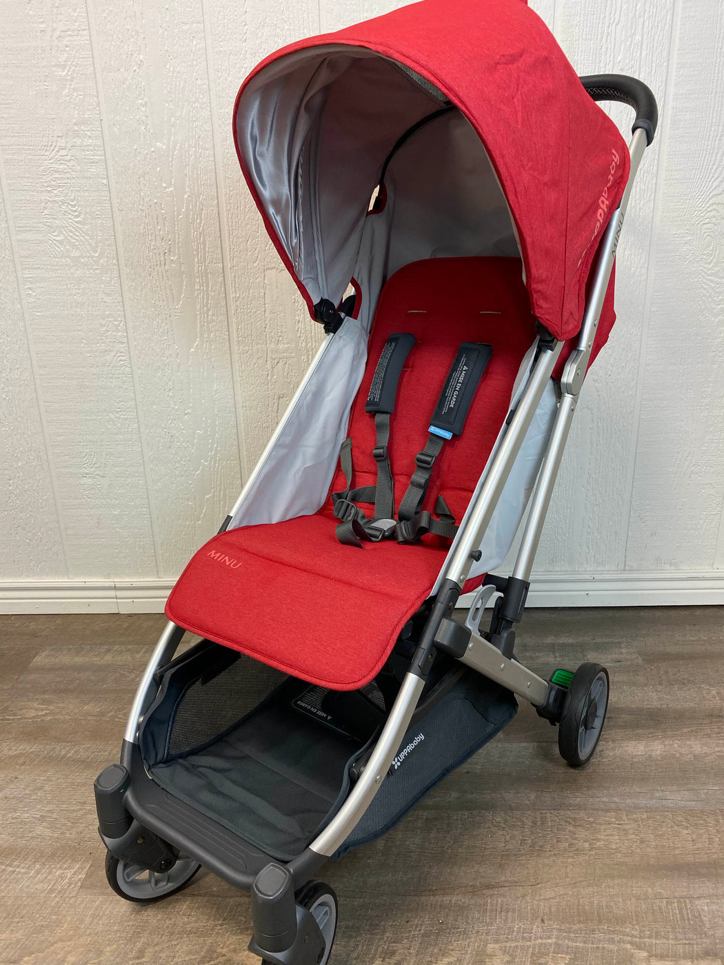 uppababy minu red