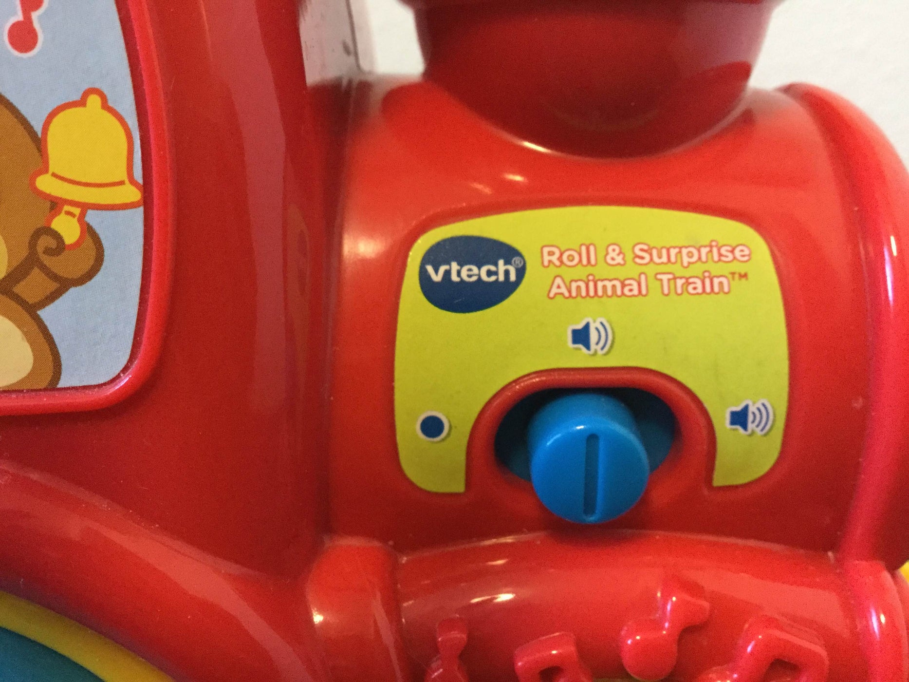 vtech roll and surprise animal train