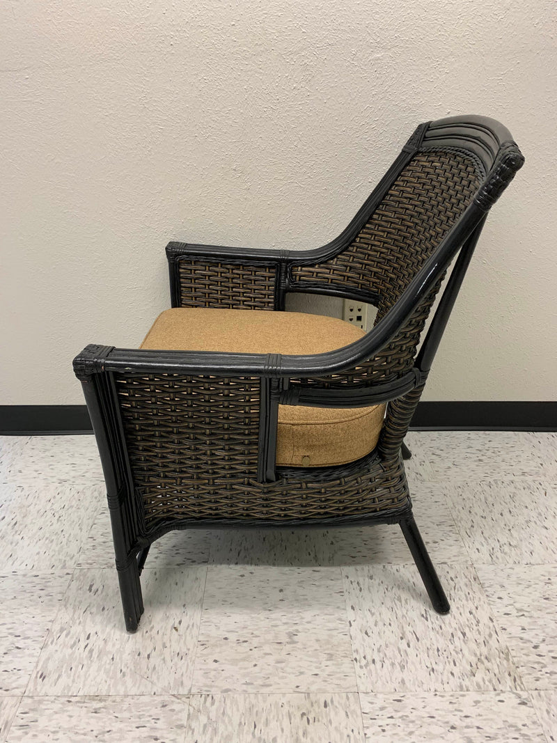 Pier One Wicker Chair And Ottoman