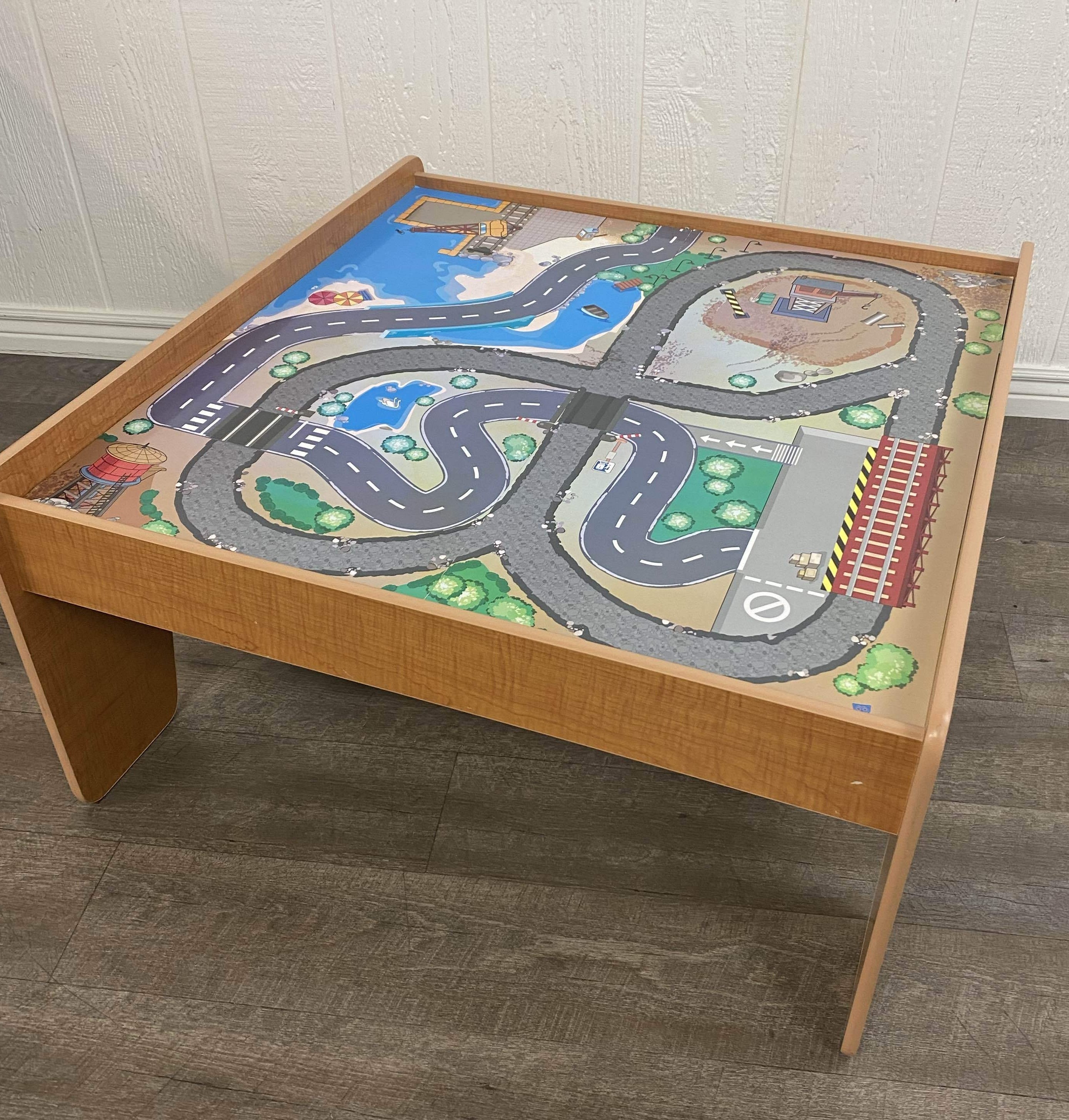 imaginarium table