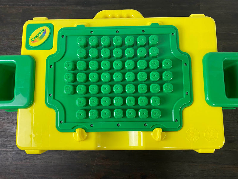 crayola 2 in 1 activity table