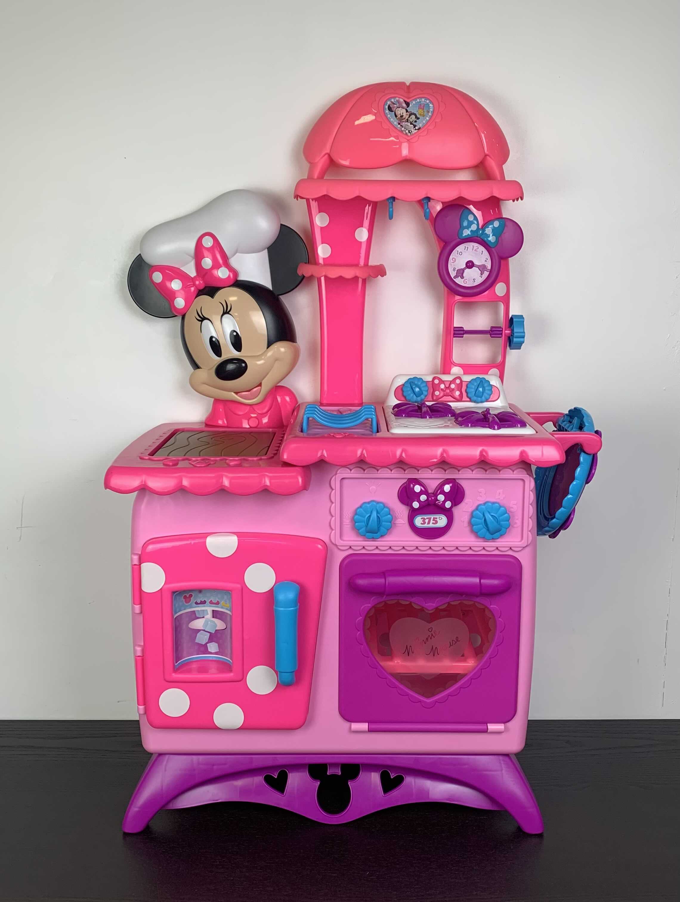 Disney Minnie Mouse Flipping Fun Kitchen   Ade40ee1c2a252e55bf300c24ec5c18f 