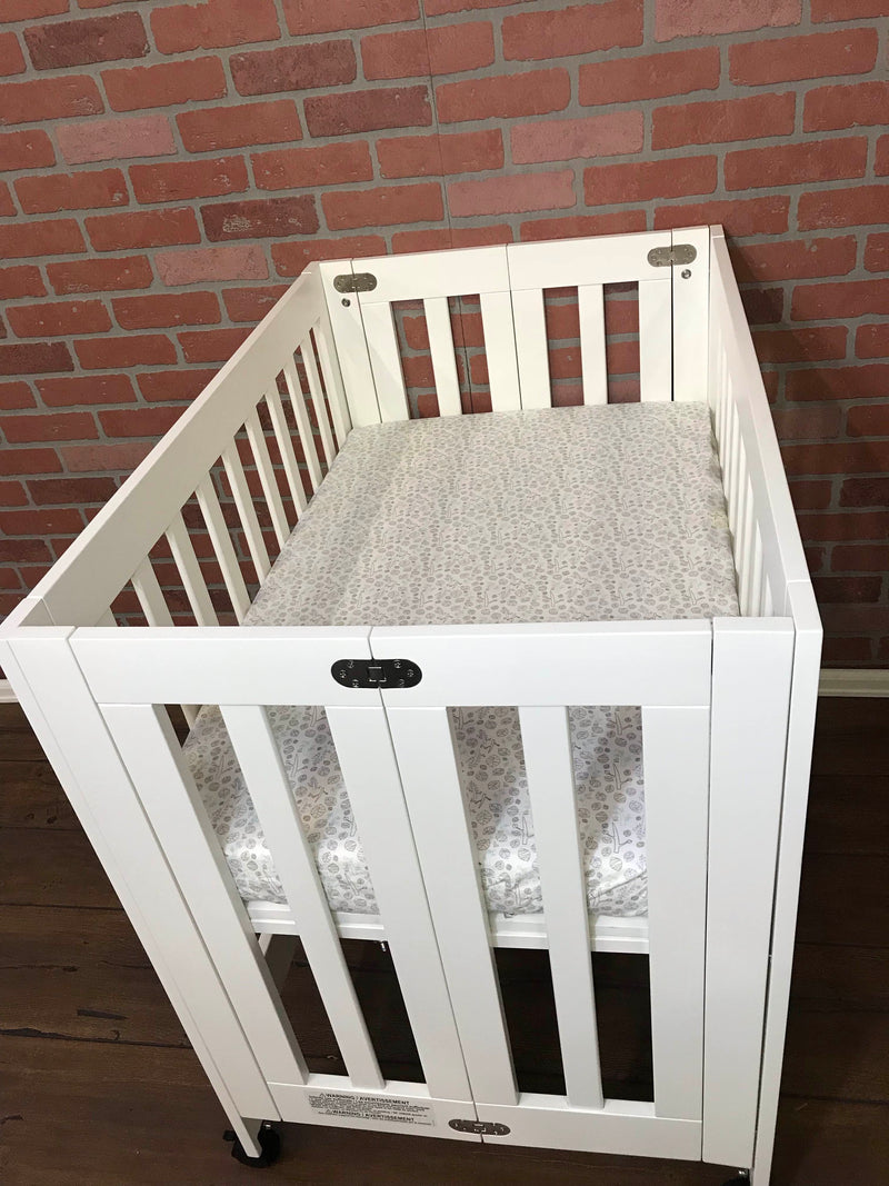 babyletto origami mini crib used