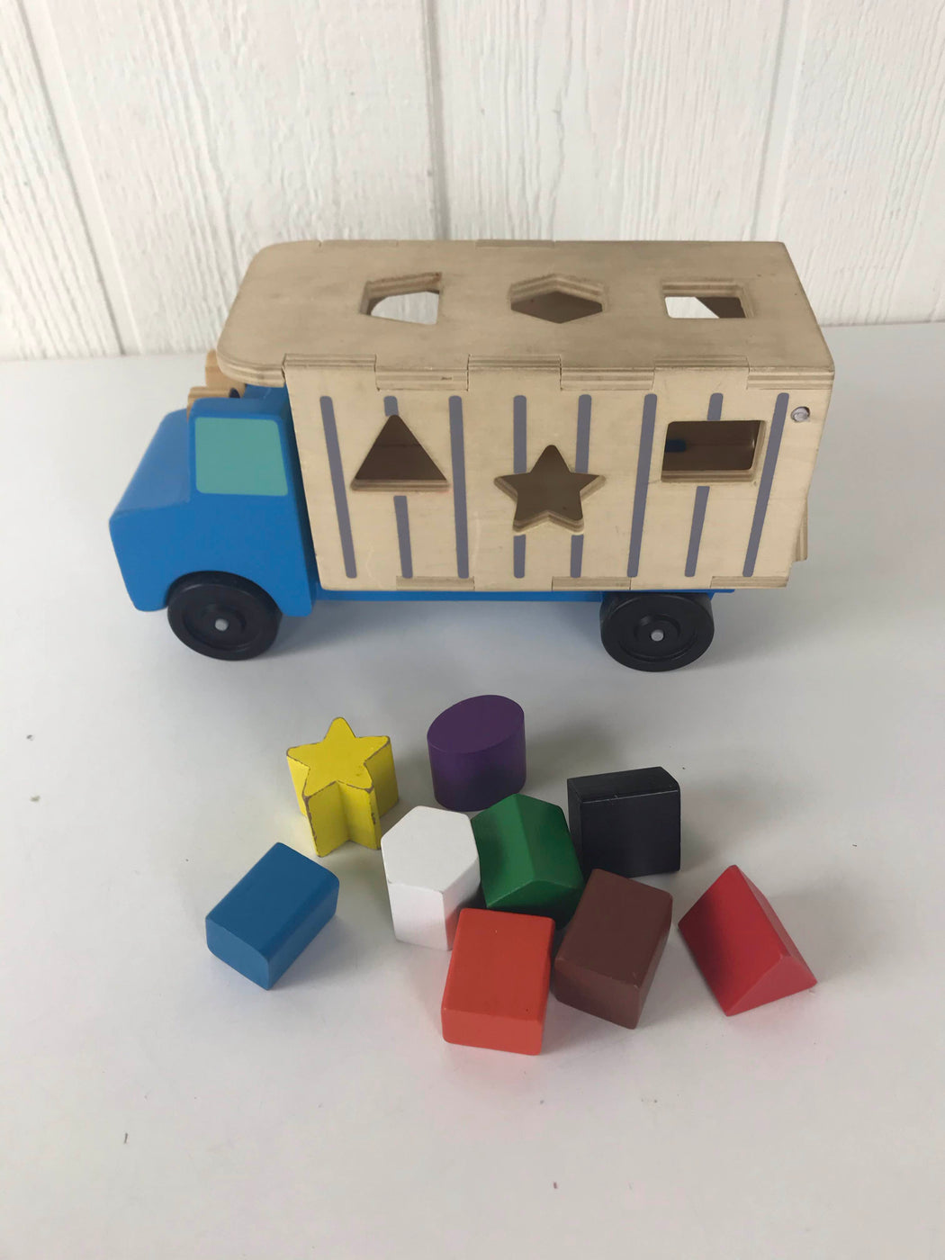 melissa and doug shape sorter truck