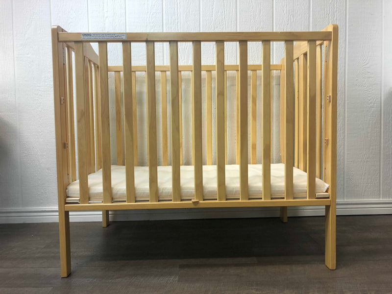 delta mini crib