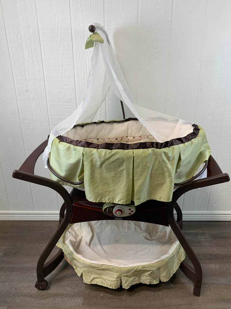 fisher price gliding bassinet