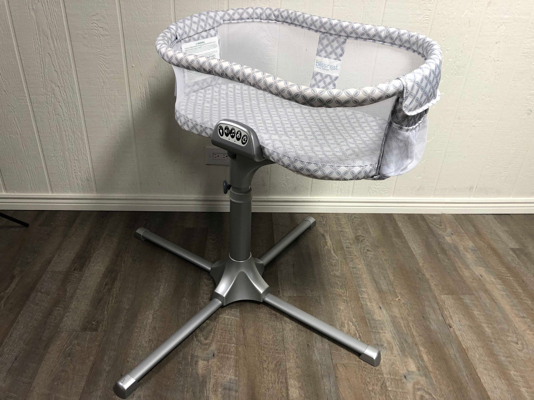 swivel sleeper bassinet