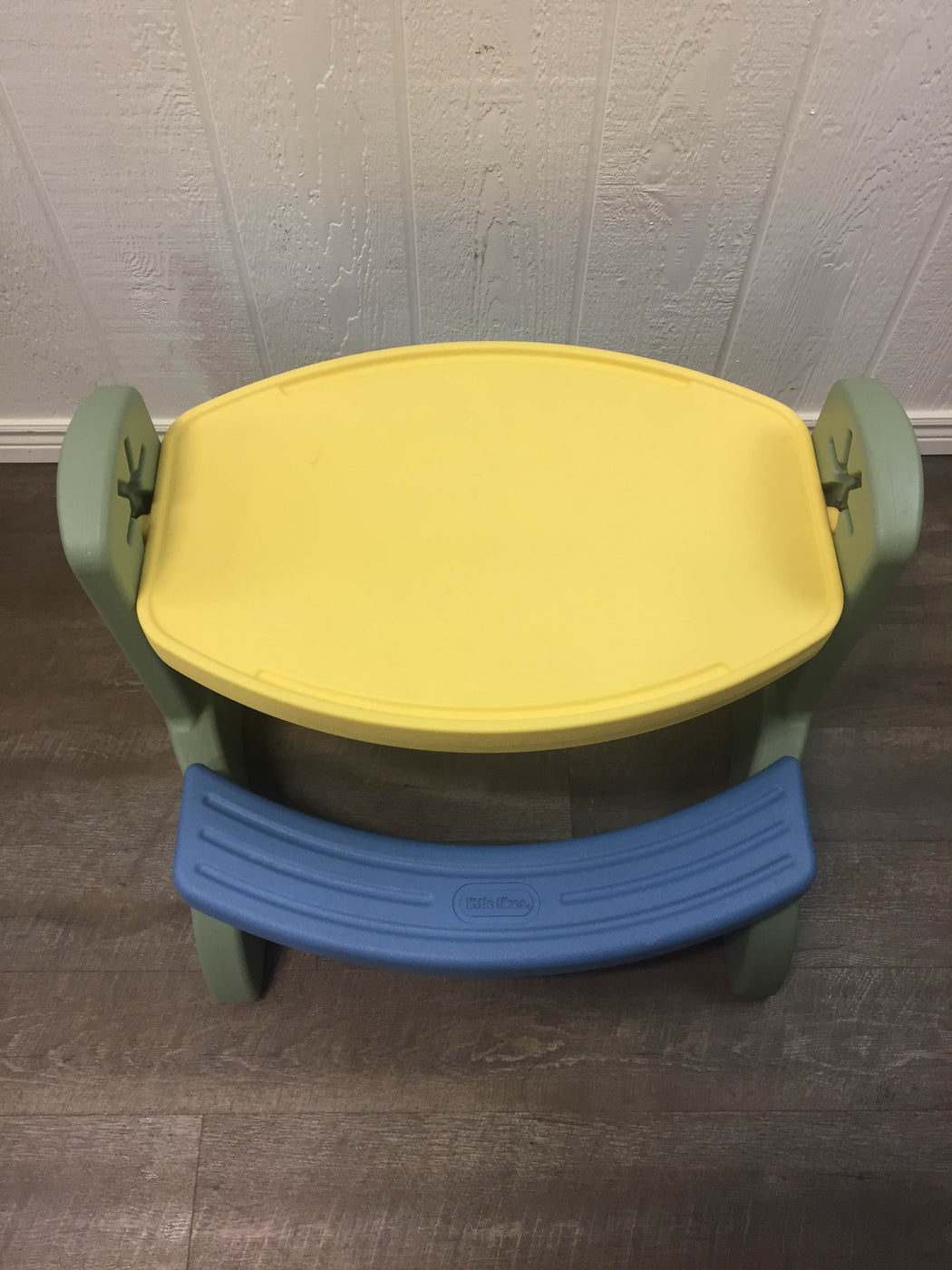 Little Tikes Adjust N Draw Table