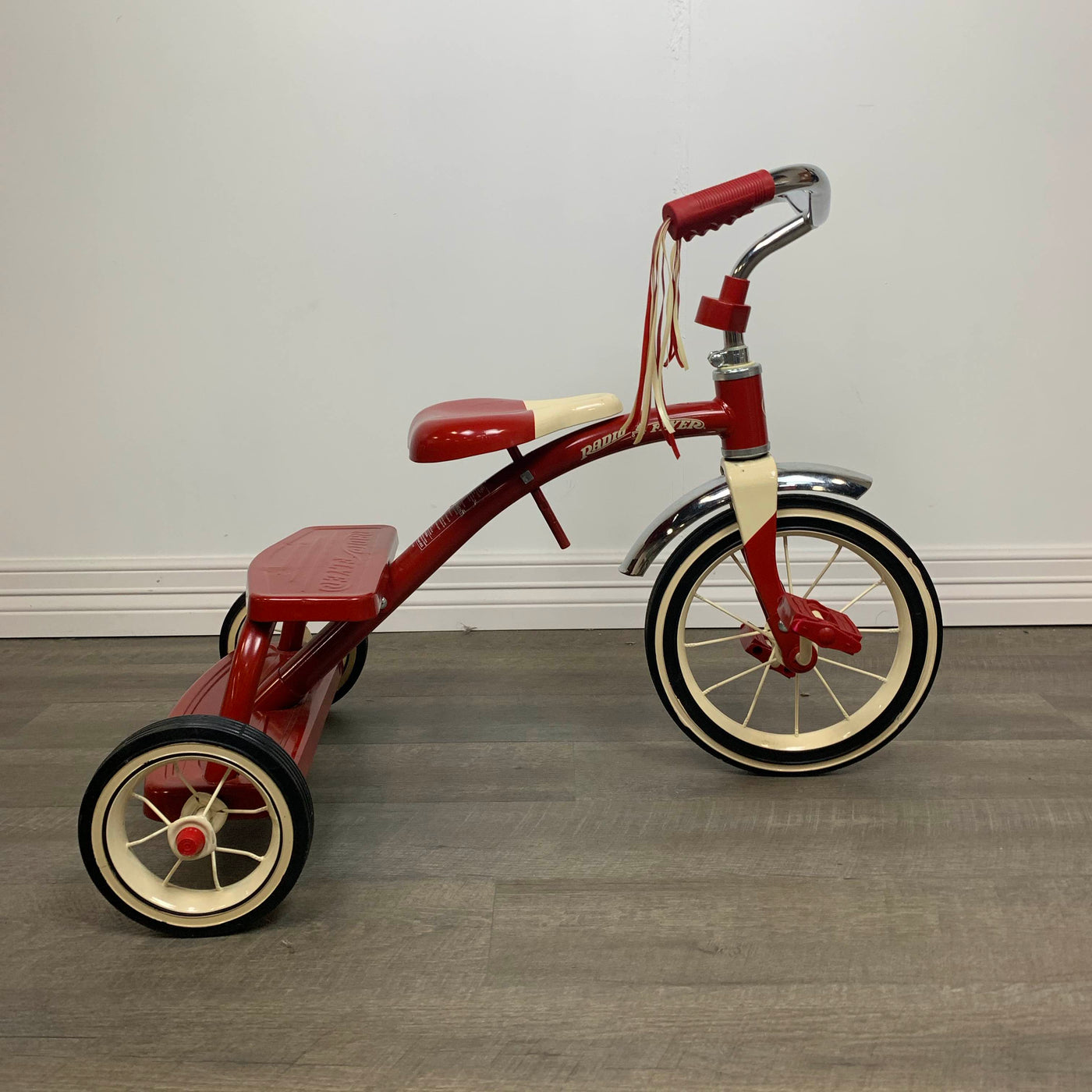 radio flyer classic tricycle